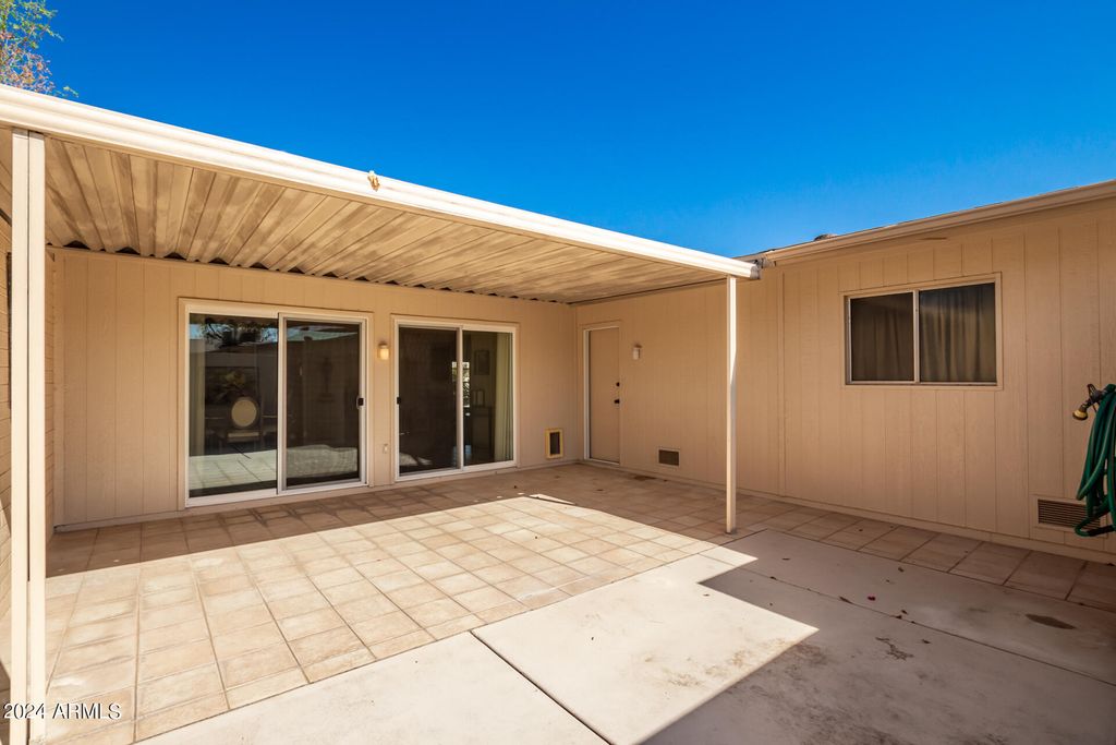 Photo of 10477 W Highwood Lane, Sun City, AZ 85373 (MLS # 6897221)