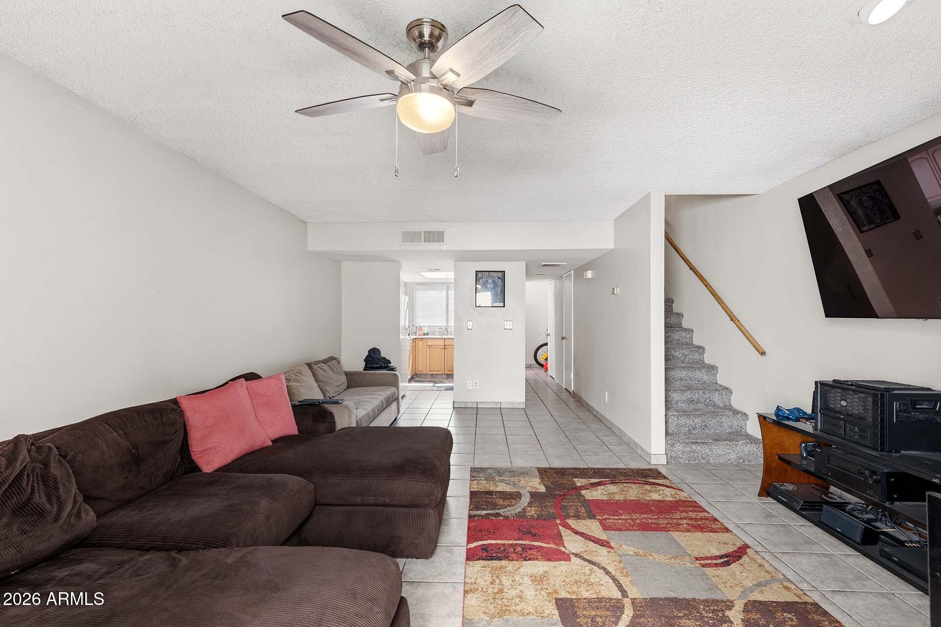 2165 E UNIVERSITY Drive 181