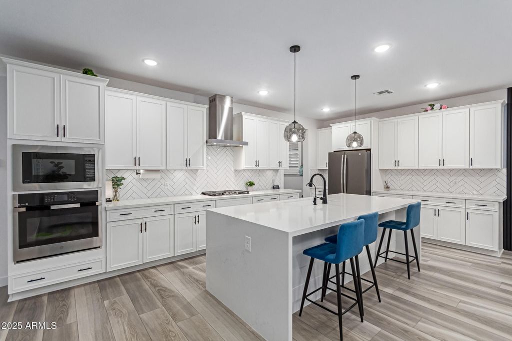 Photo of 1501 E Rakestraw Lane, Gilbert, AZ 85298 (MLS # 6917096)
