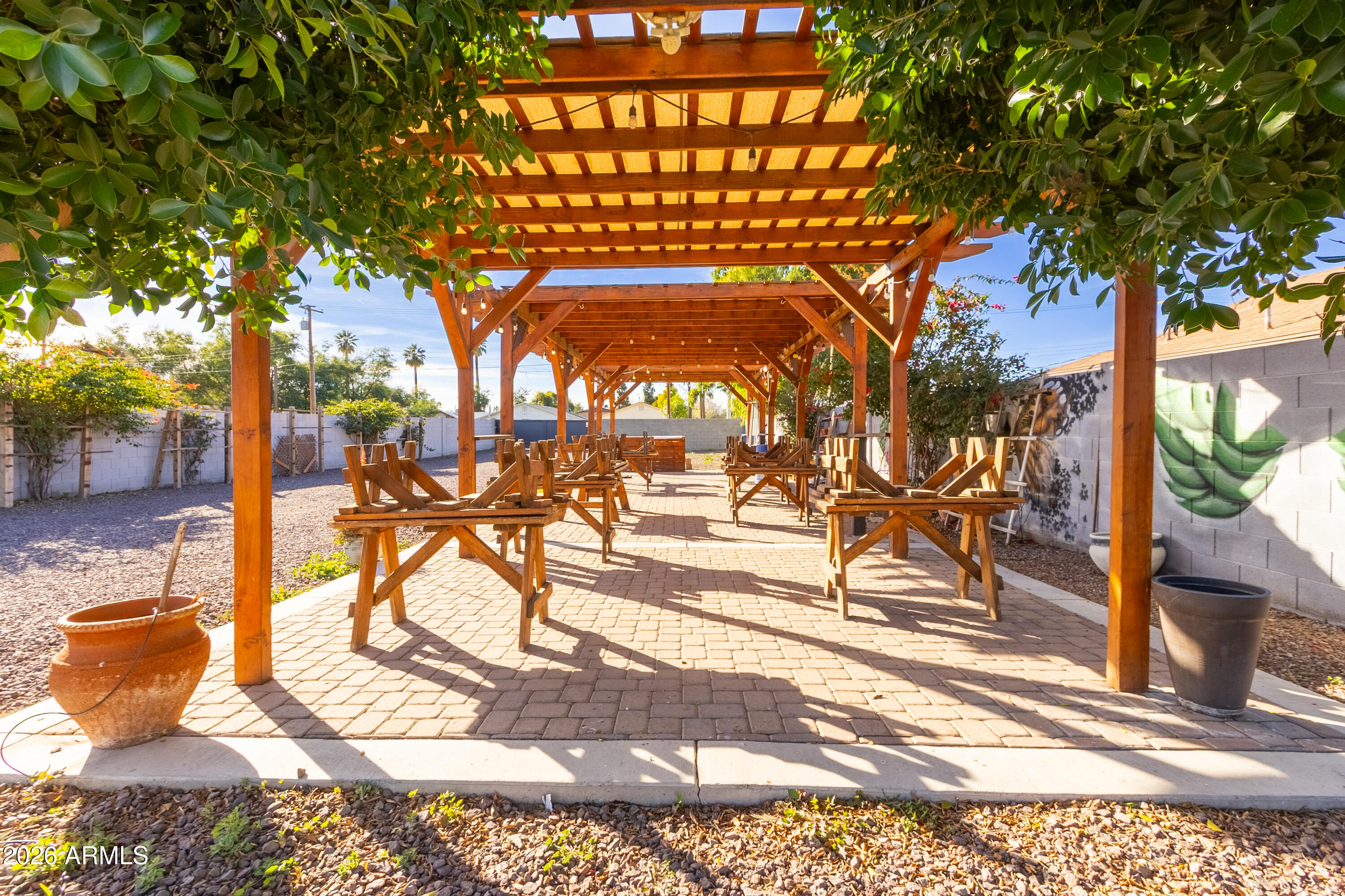 6734 N 59th Avenue 5