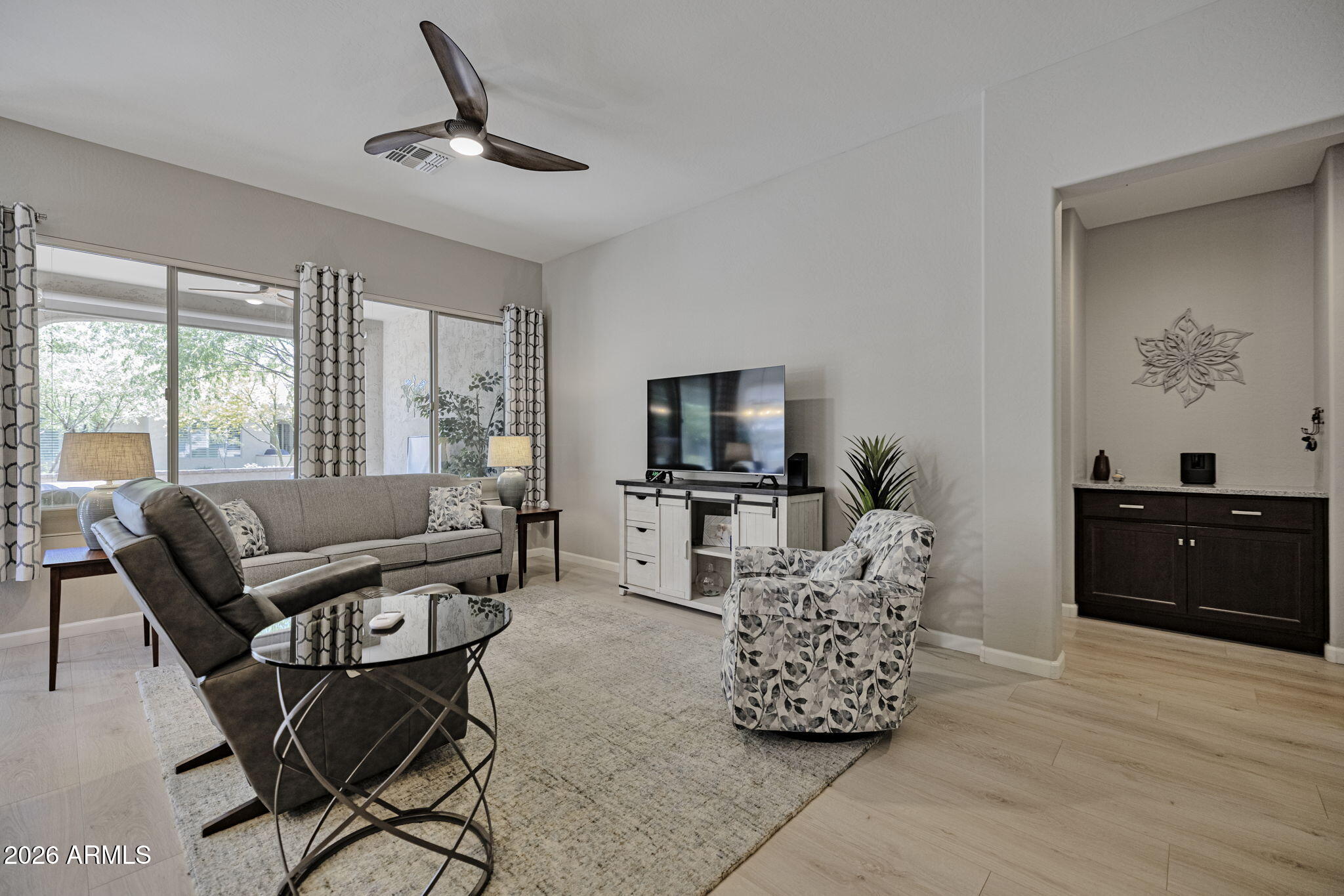 16925 W CYPRESS Street