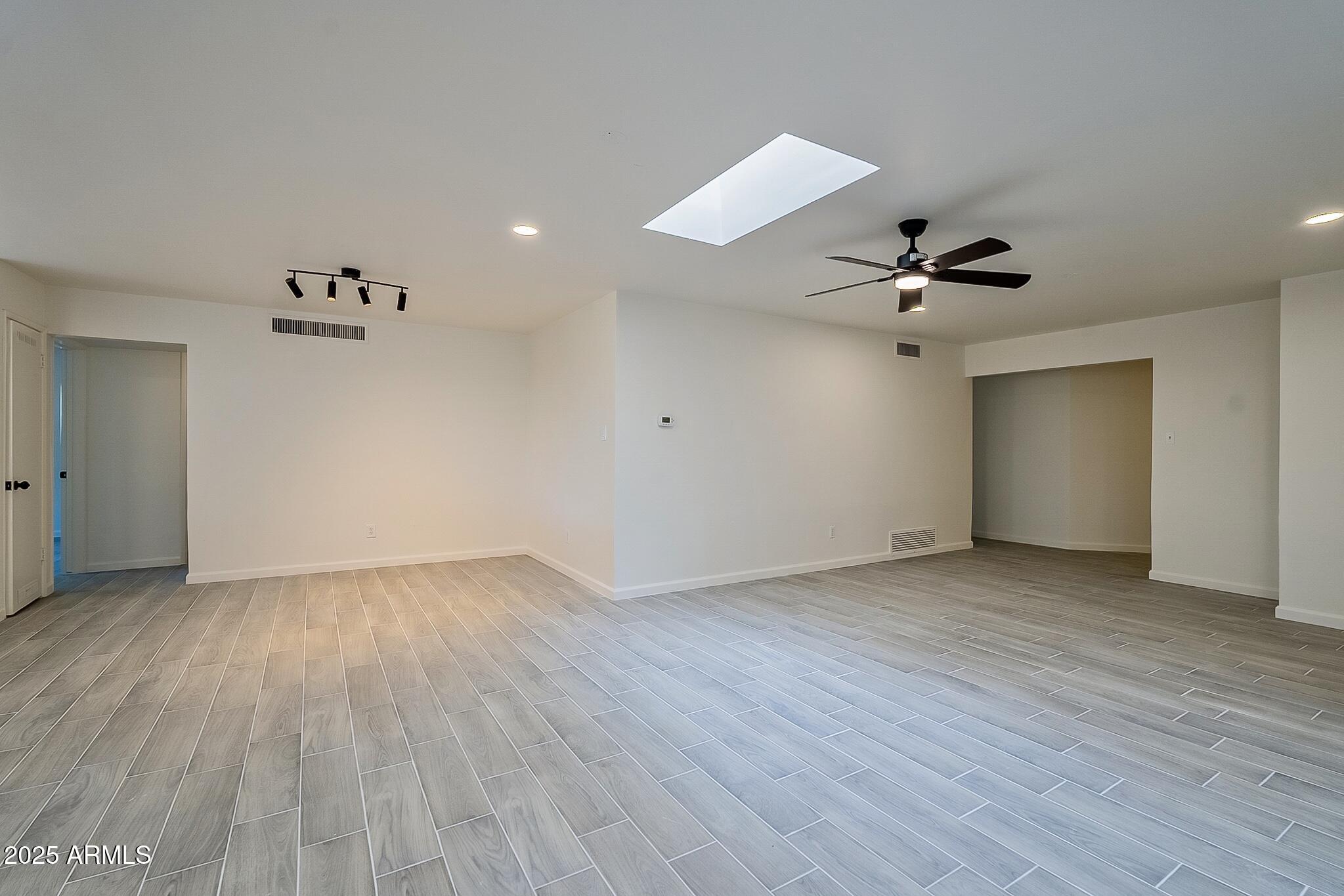 2028 S COLLEGE Avenue