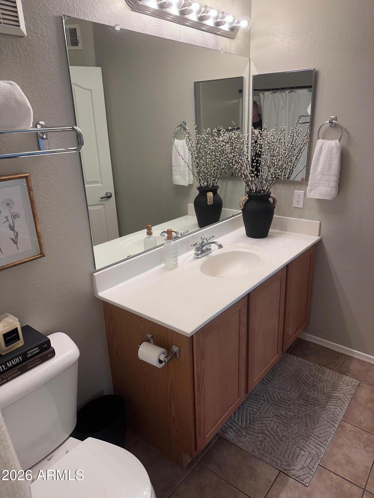 2401 E Rio Salado Parkway 1059