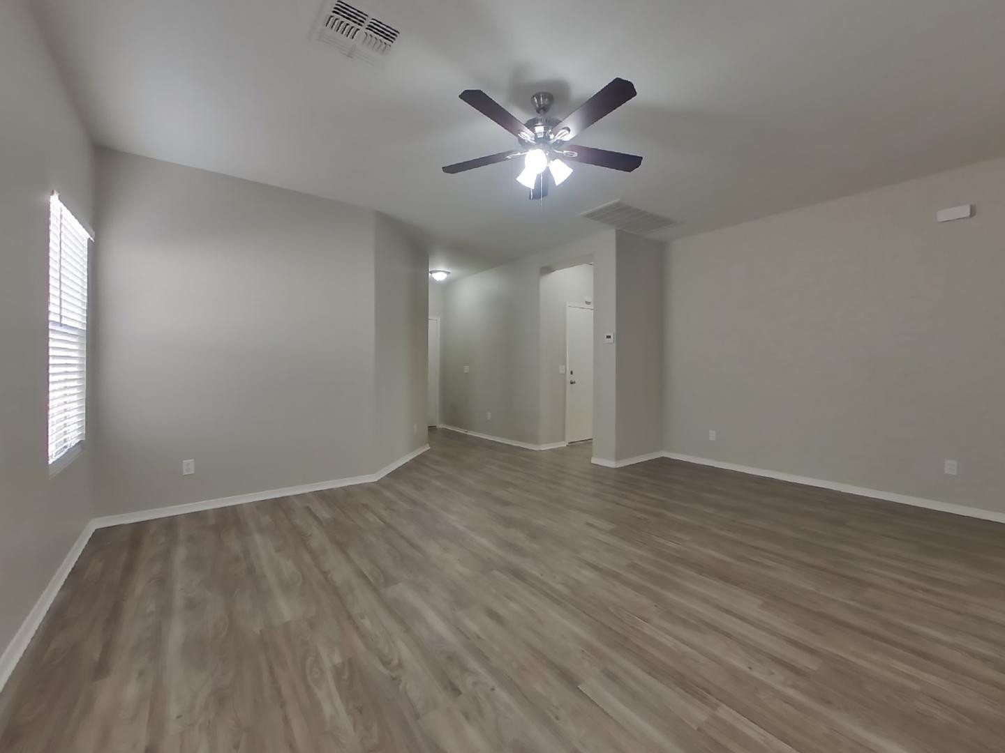 15441 W Cameron Drive