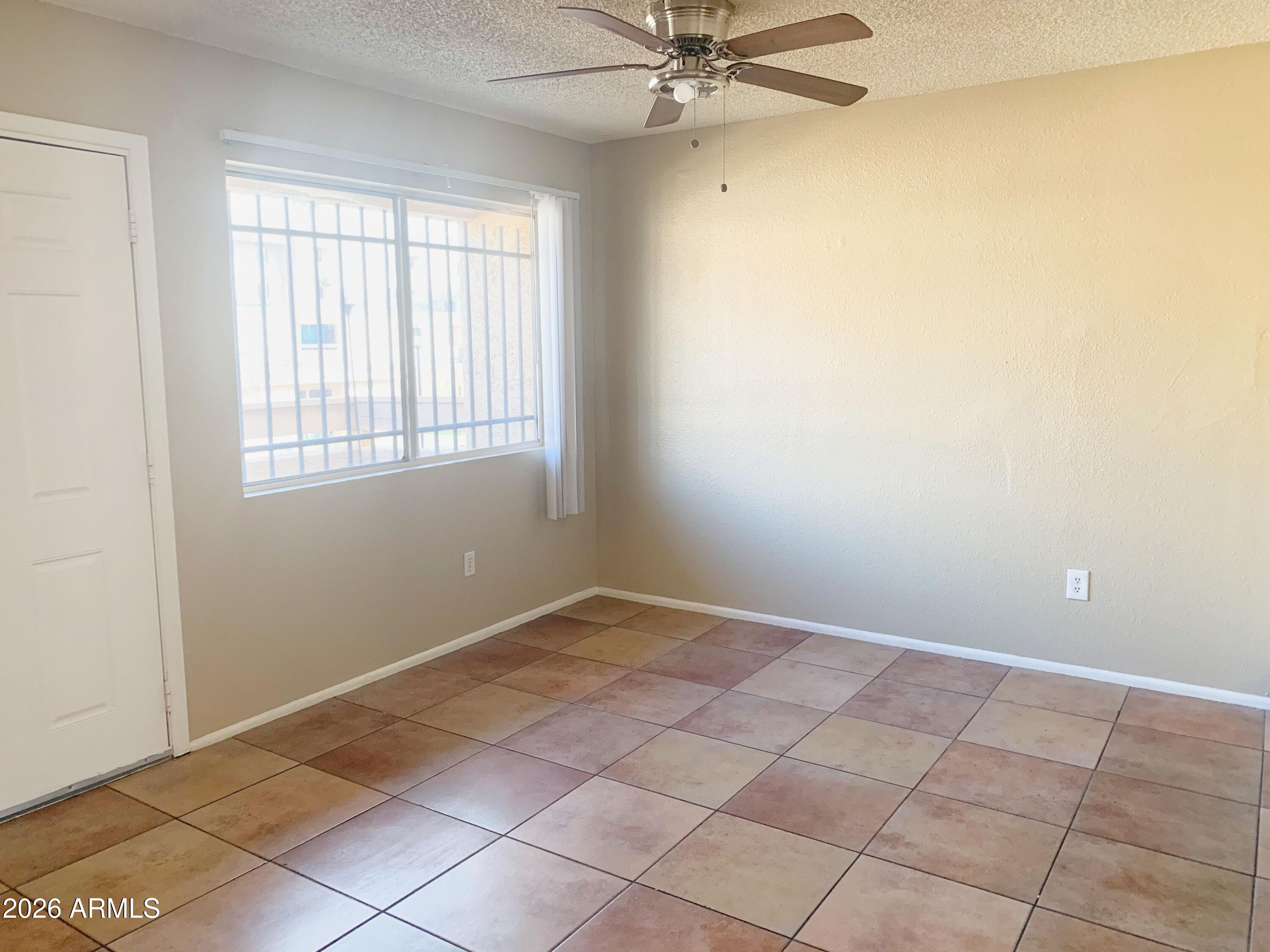 2804 N 43rd Avenue Apt D