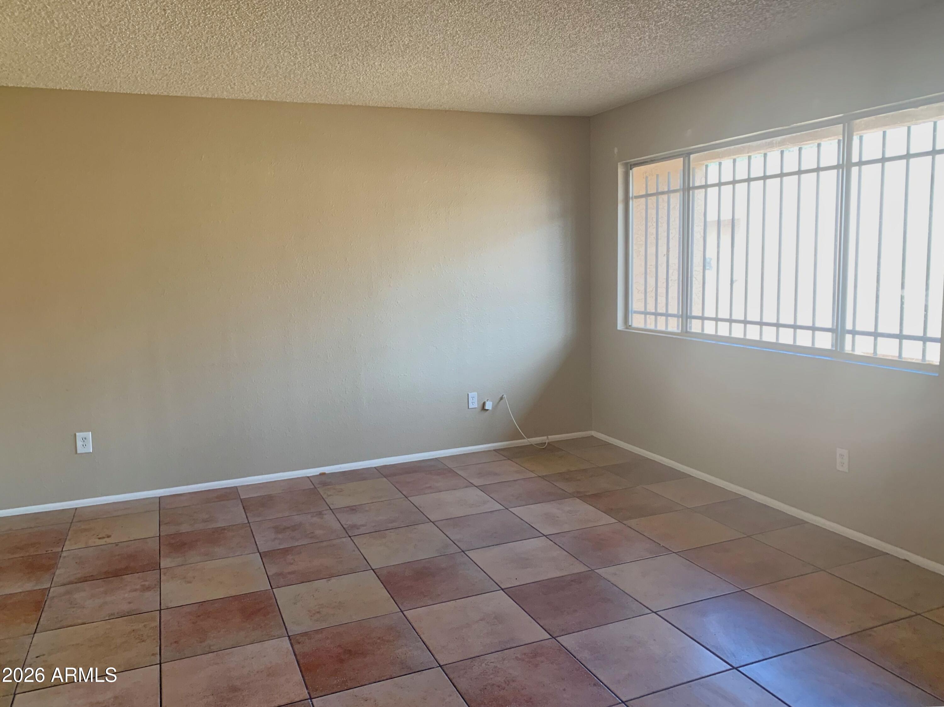 2804 N 43rd Avenue Apt D