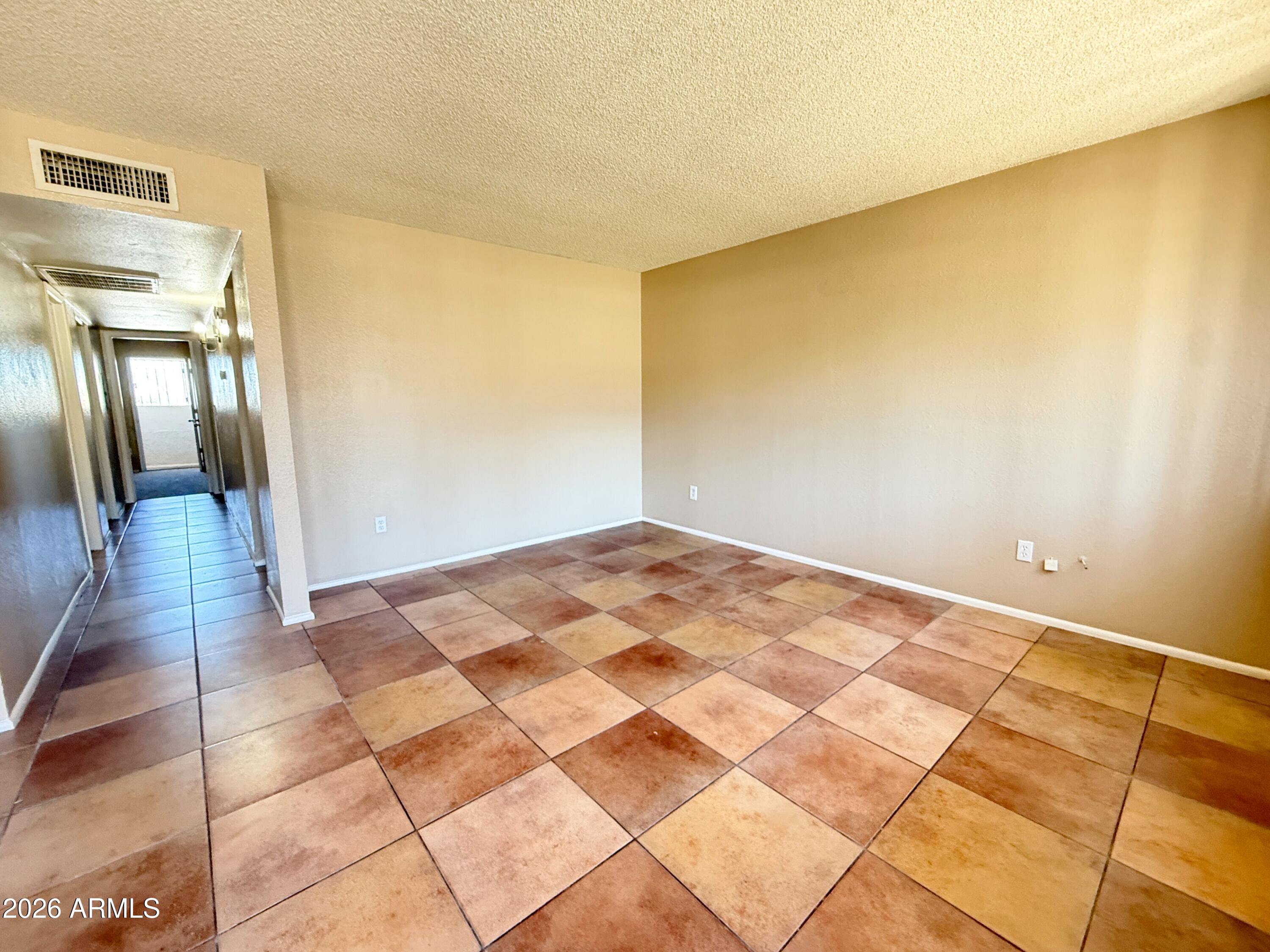 2804 N 43rd Avenue Apt D