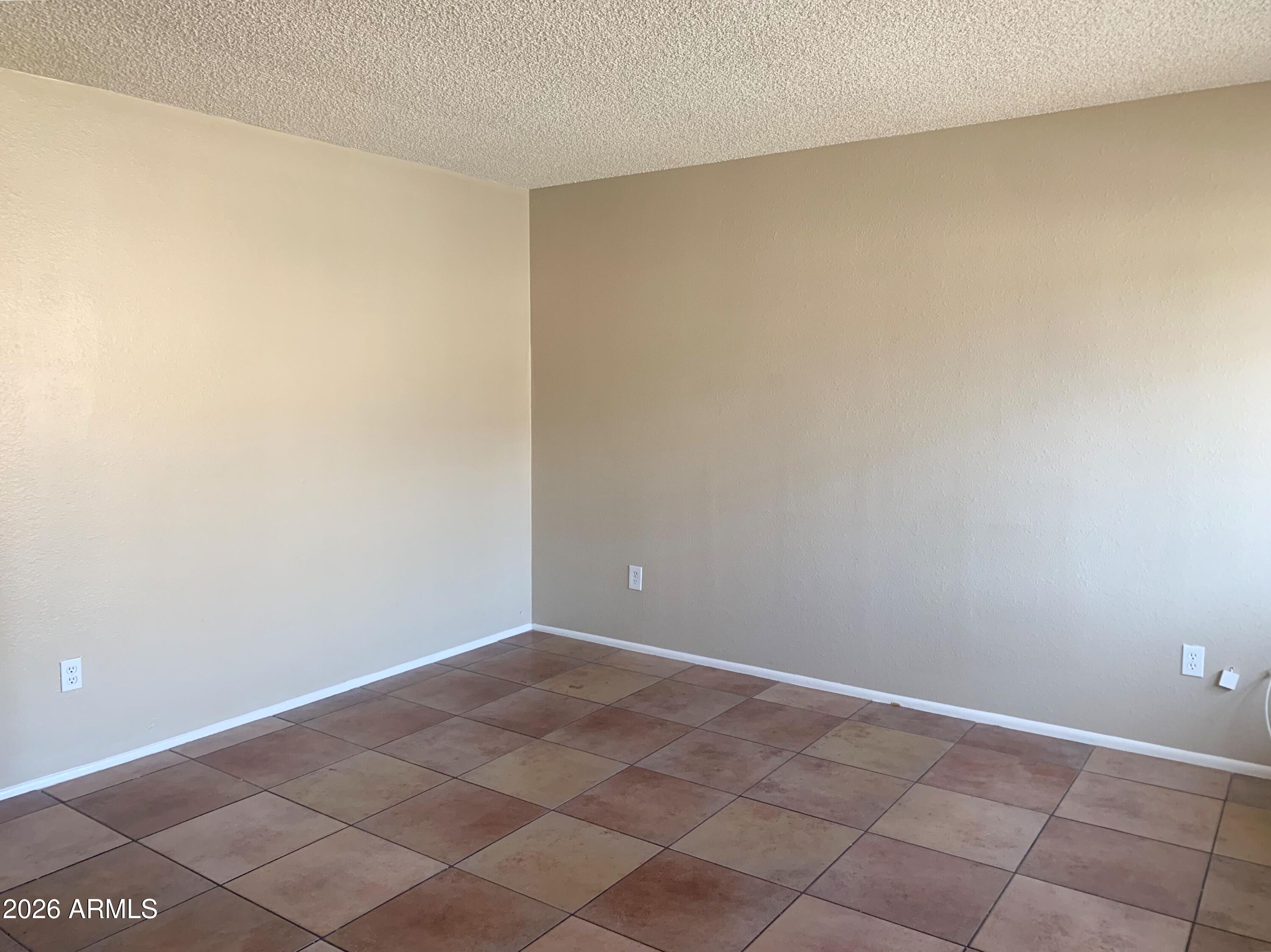2804 N 43rd Avenue Apt D