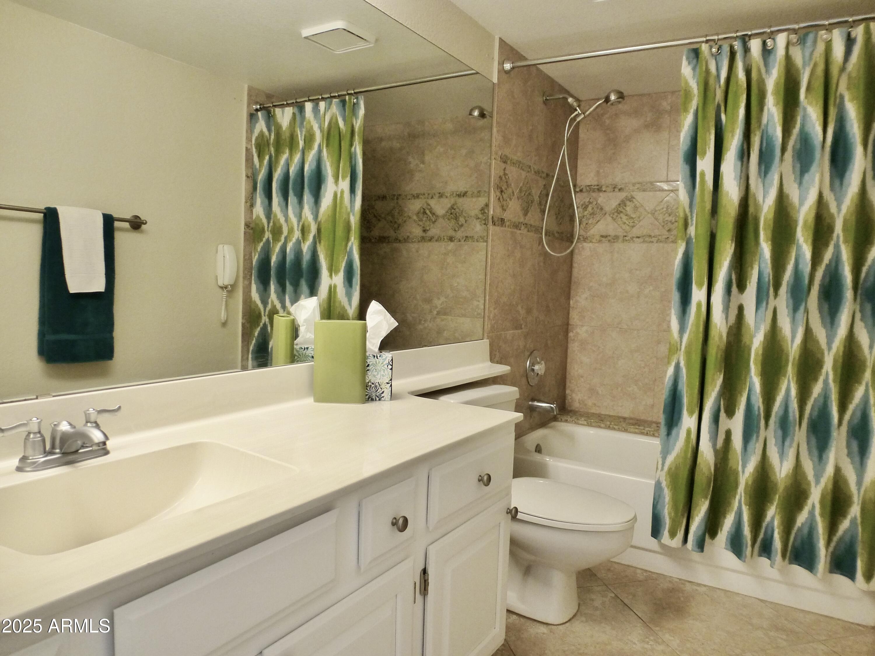 Scottsdale, Arizona 85258, United States, 3 Bedrooms Bedrooms, ,2 BathroomsBathrooms,Residential,Pending,174858