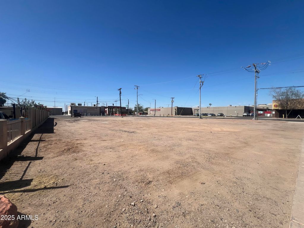 Photo of 1700 S 1st Street #1, Phoenix, AZ 85004 (MLS # 6886266)