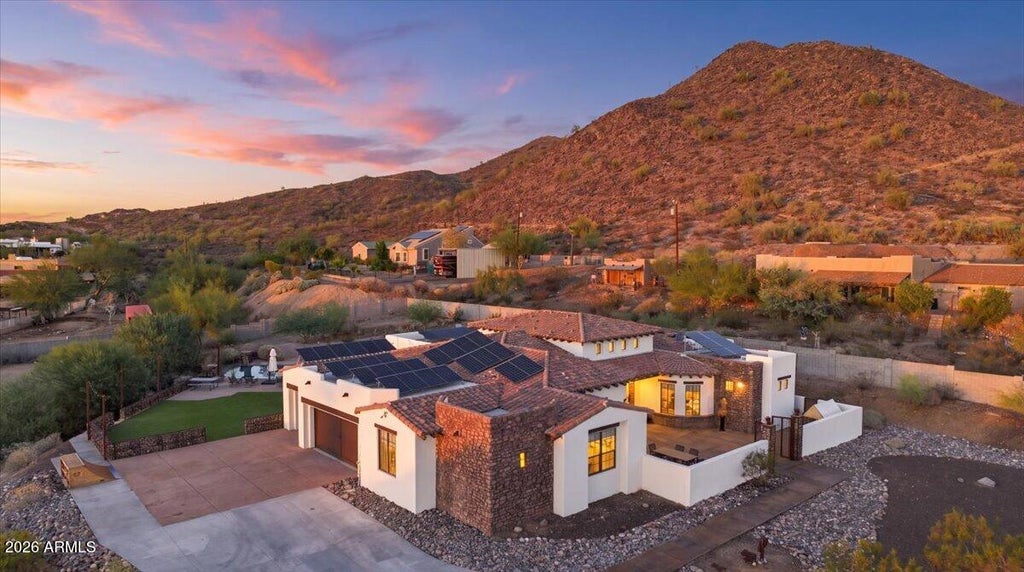 Photo of 9134 W Happy Valley Road, Peoria, AZ 85383 (MLS # 7087604)
