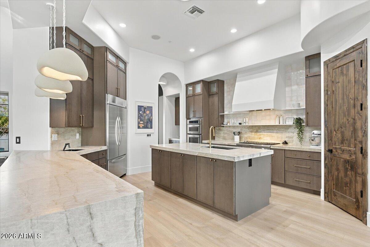 9134 W HAPPY VALLEY Road