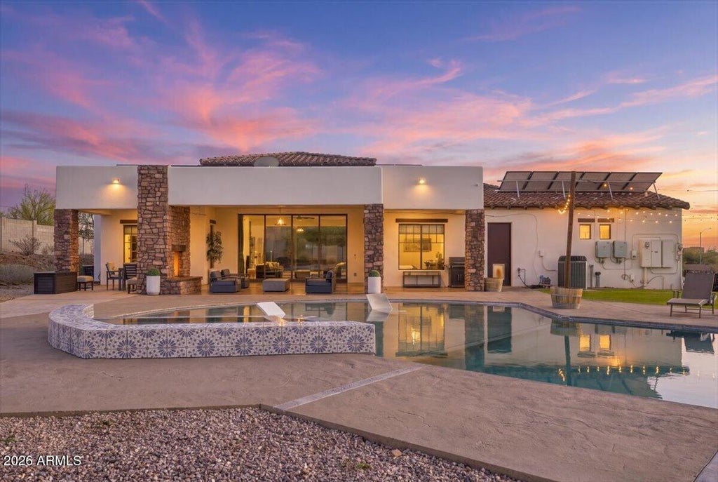 Photo of 9134 W Happy Valley Road, Peoria, AZ 85383 (MLS # 7087604)