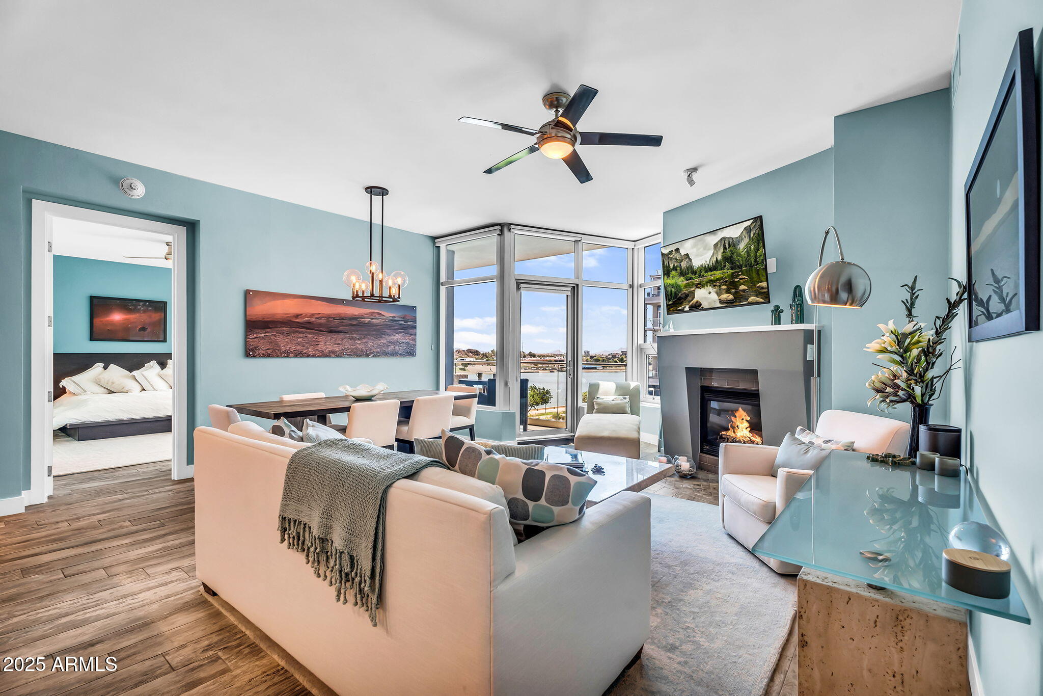 120 E Rio Salado Parkway 402