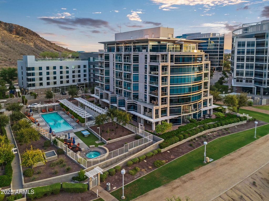 Photo of 120 E Rio Salado Parkway #402, Tempe, AZ 85281 (MLS # 6899308)