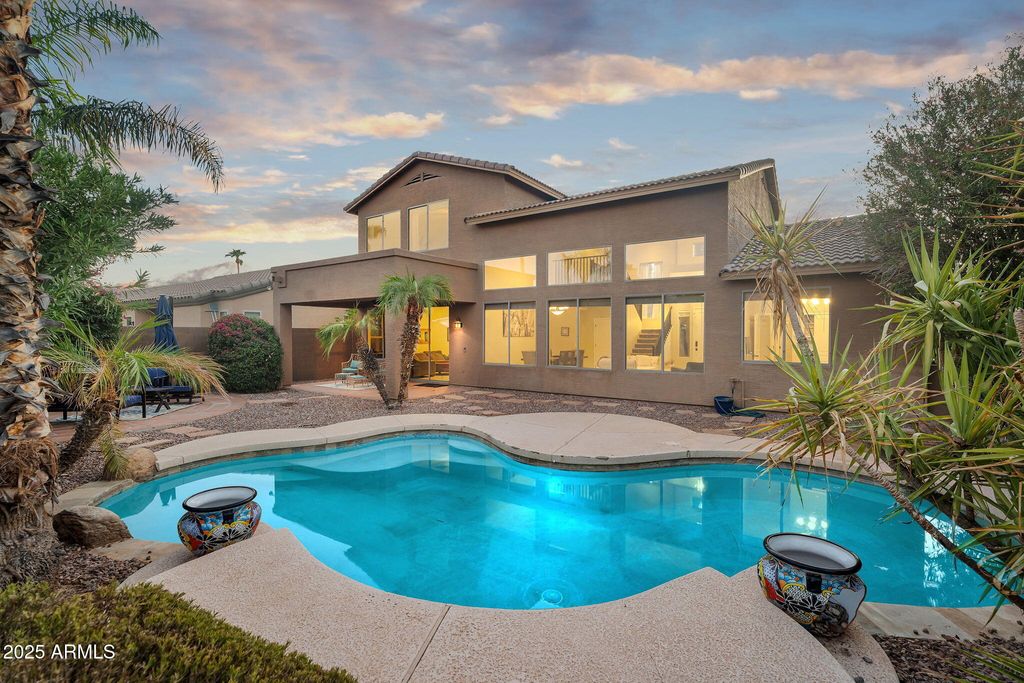 Photo of 1785 S Morrison Lane, Gilbert, AZ 85295 (MLS # 6921848)