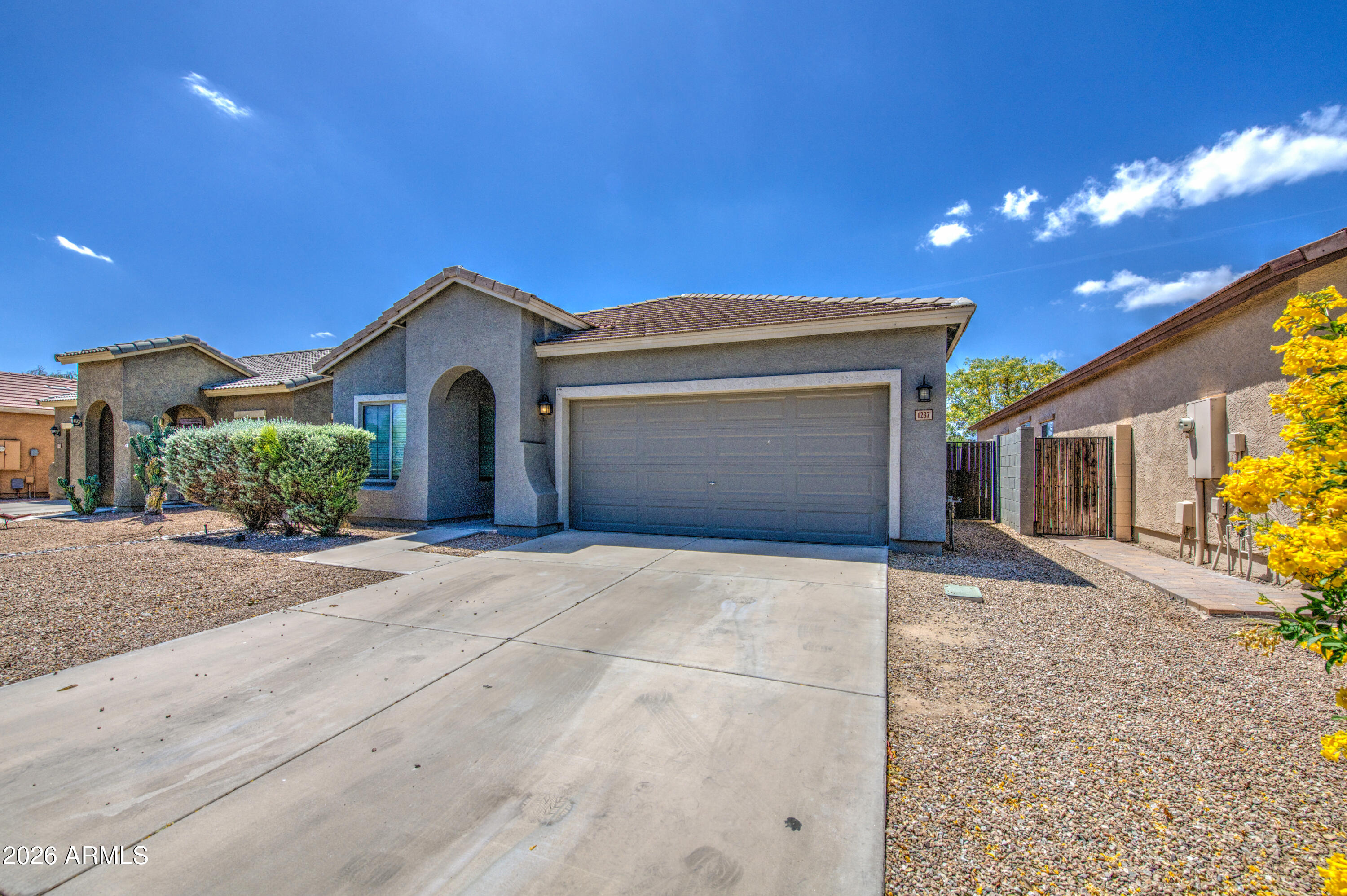 1237 W GREEN TREE Drive