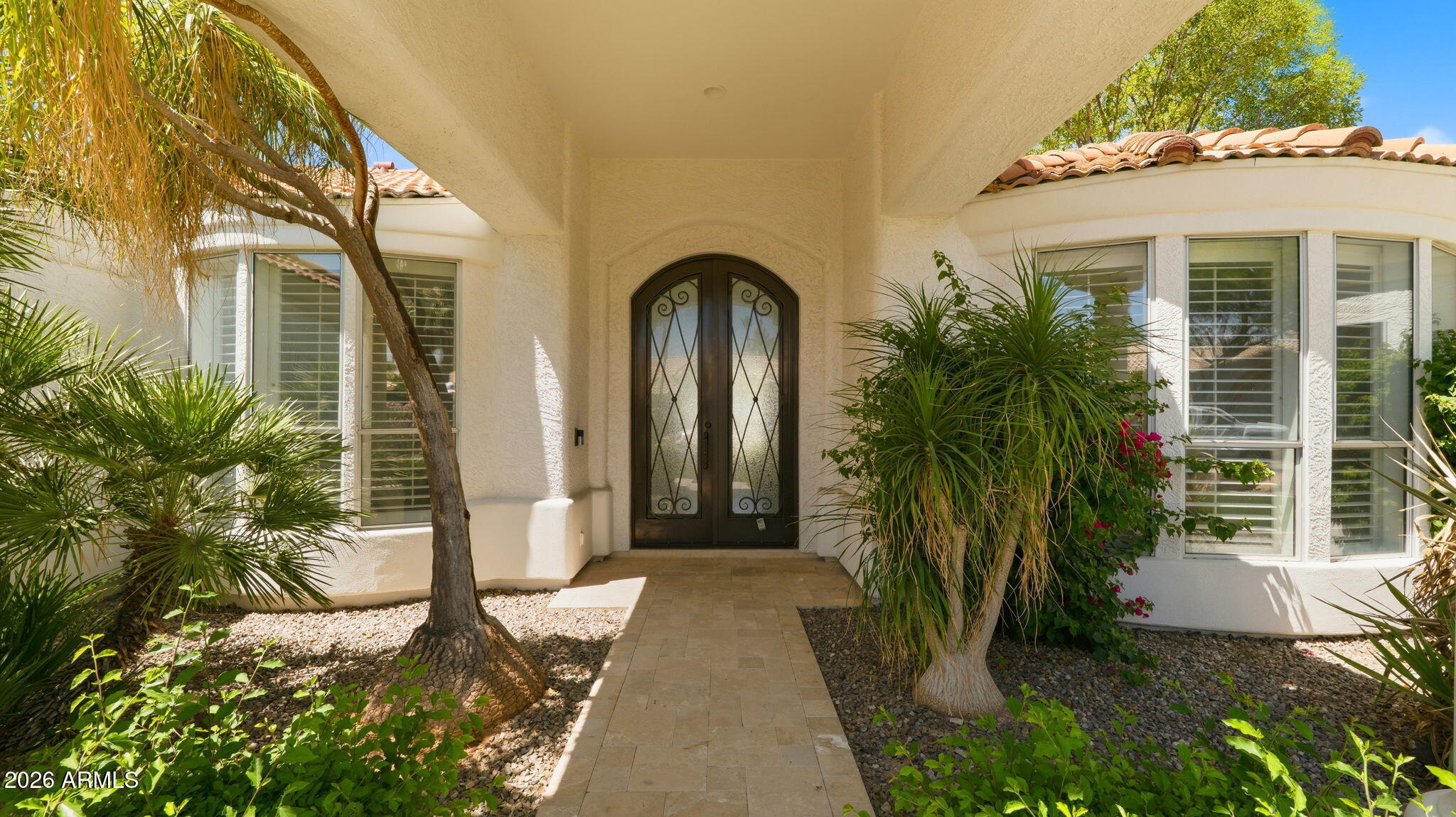 8638 E Dahlia Drive