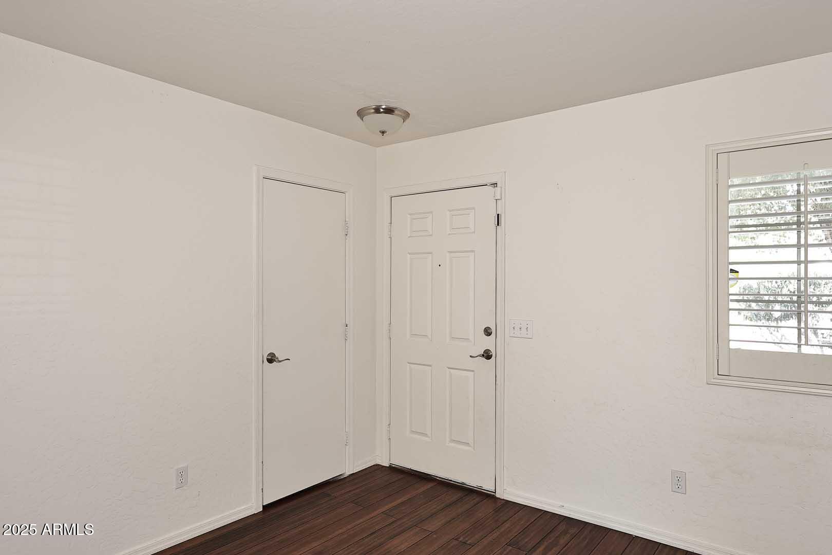 2065 E Shetland Drive