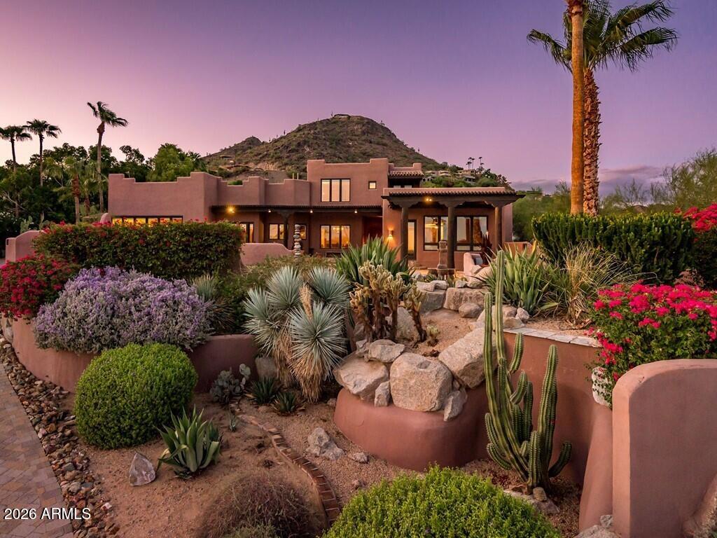 4320 E DESERT CREST Drive