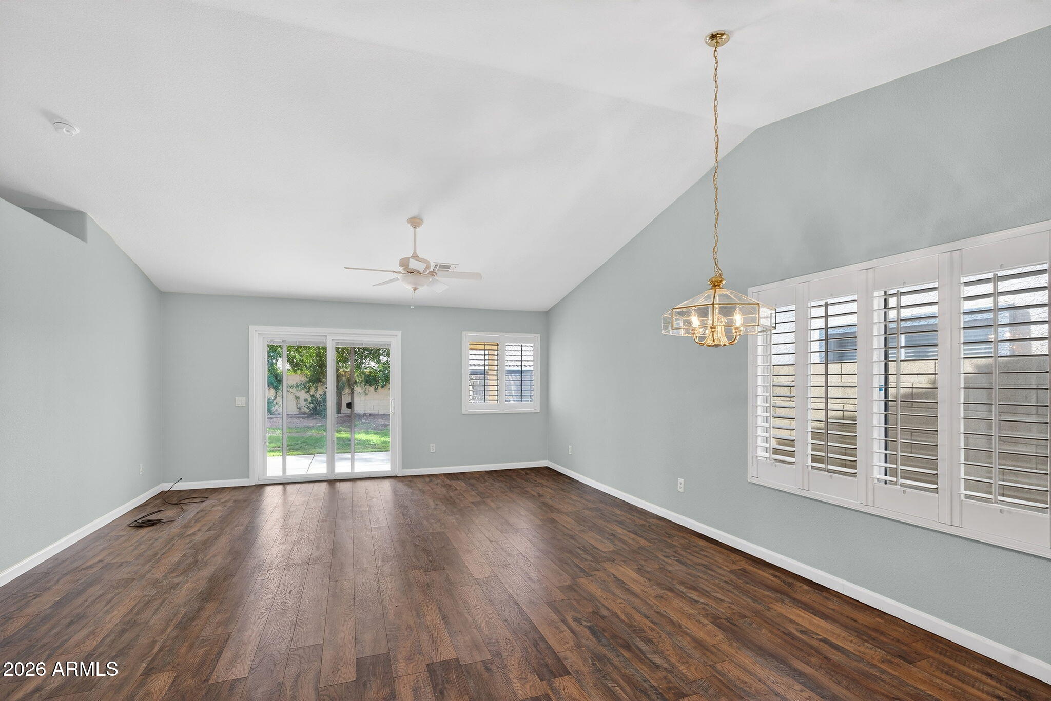 16113 W GRANT Street