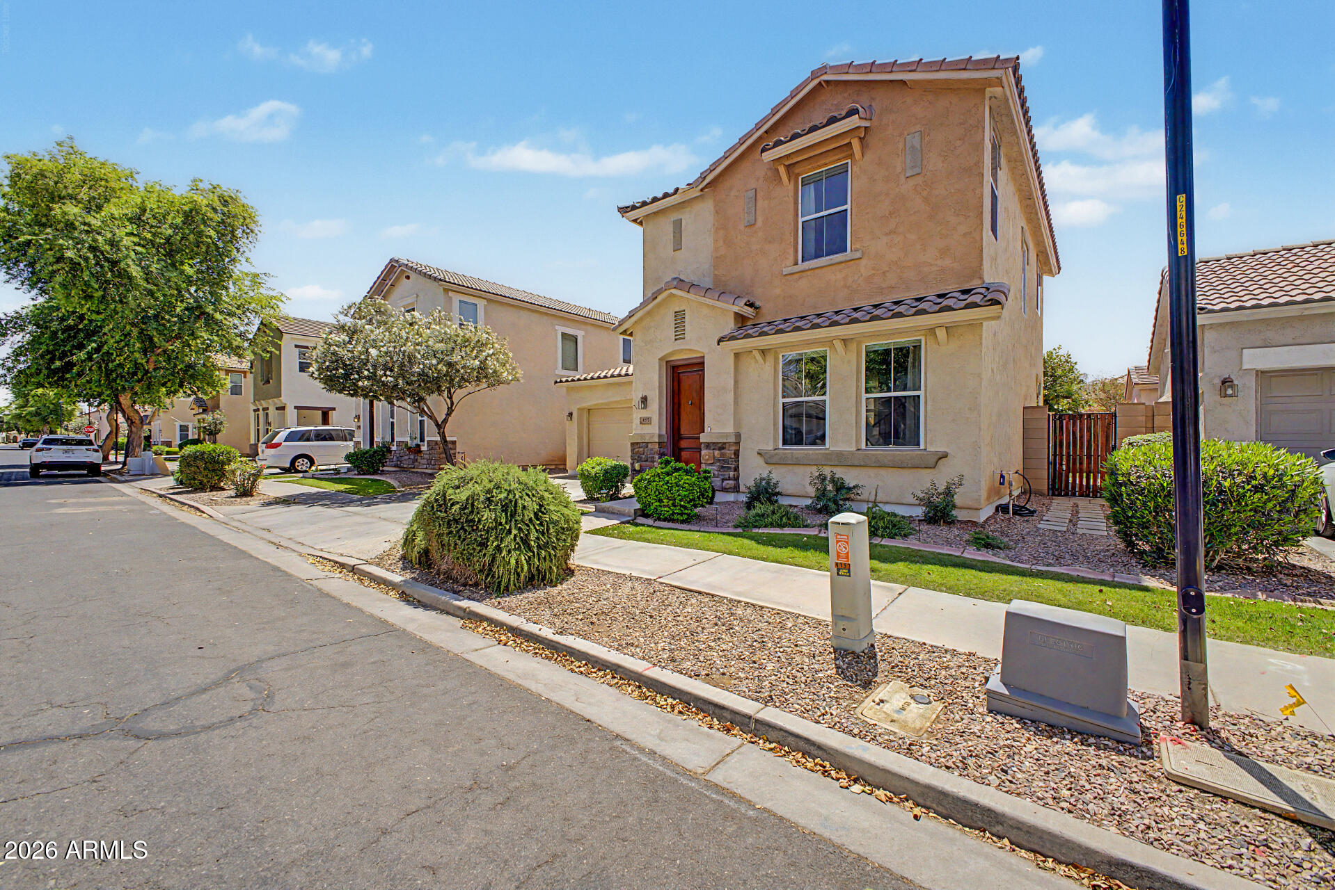 WILLOWS - Residential