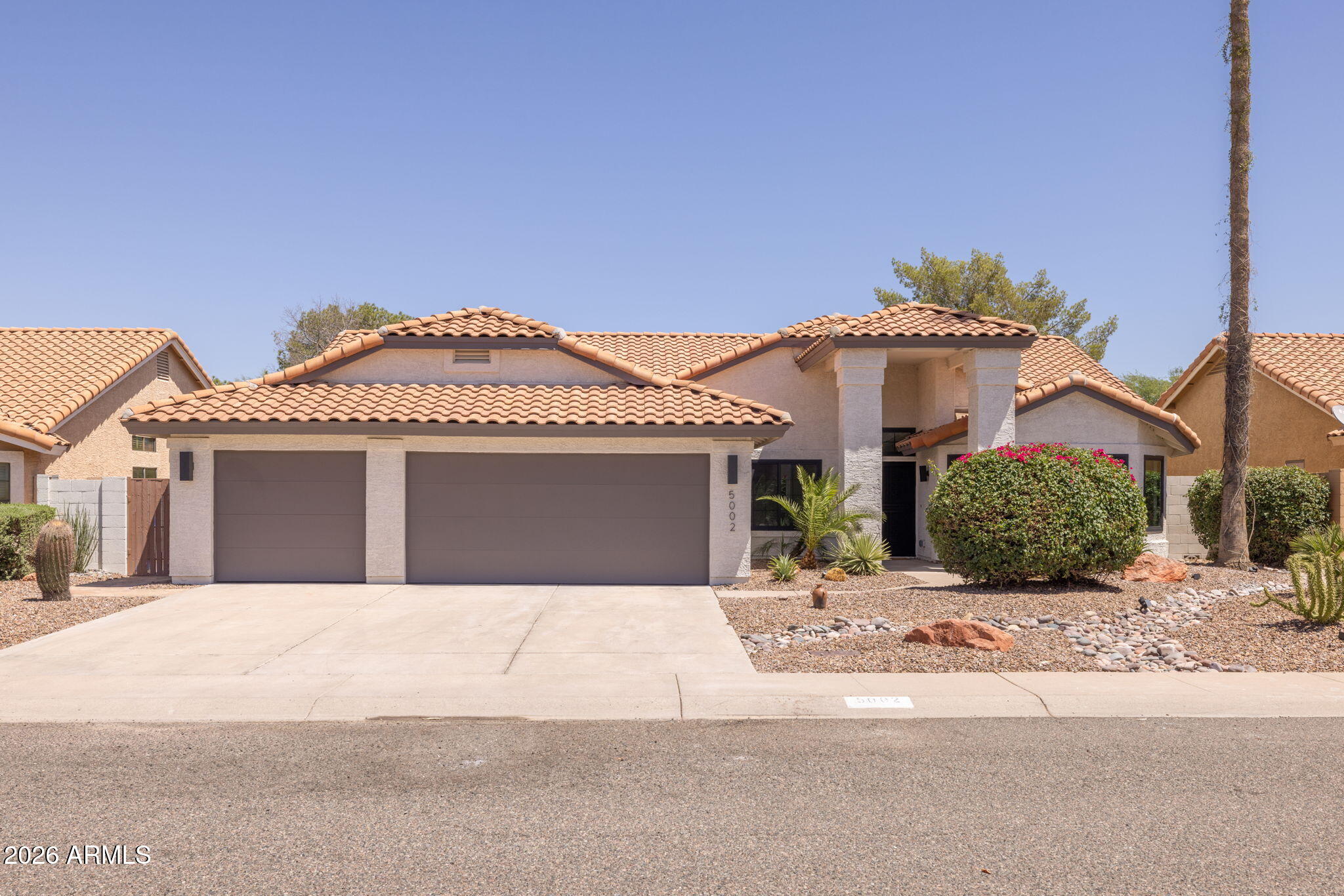 5002 E KAREN Drive