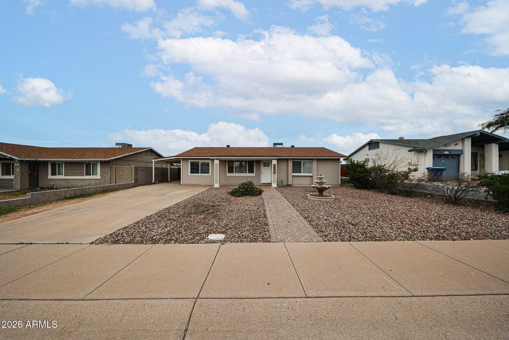 Photo of 5743 S Westfall Avenue, Tempe, AZ 85283 (MLS # 6992409)