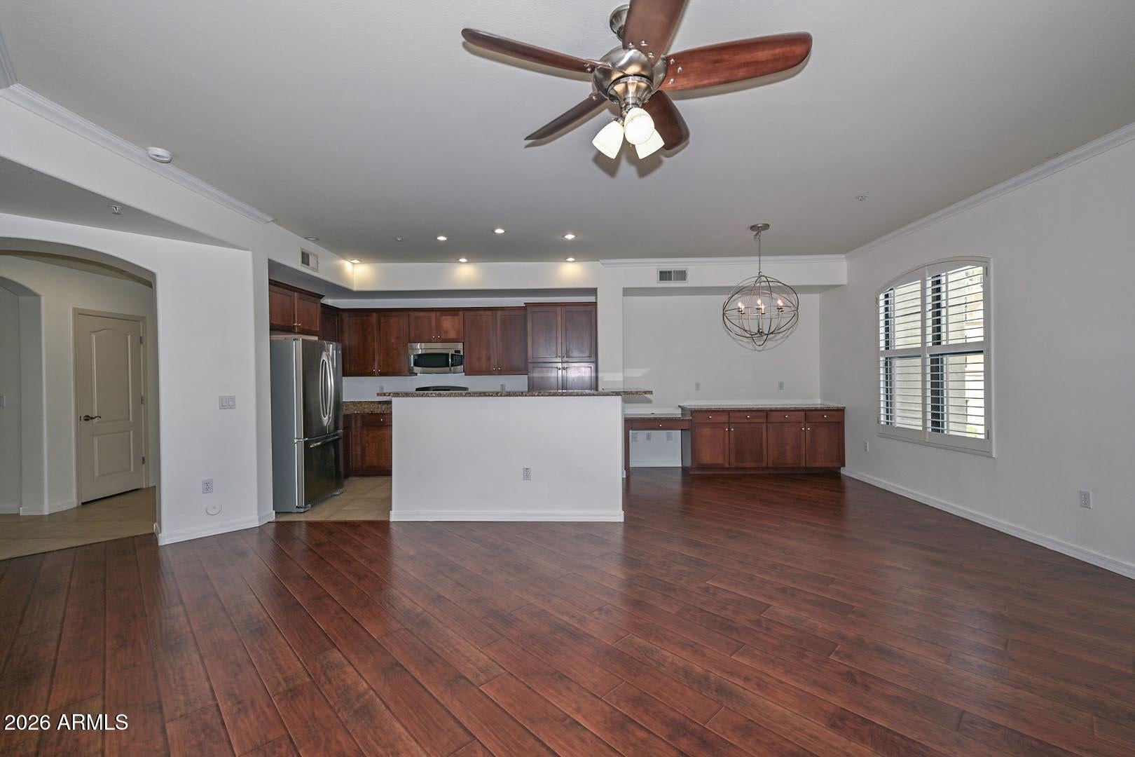 7601 E INDIAN BEND Road 2032