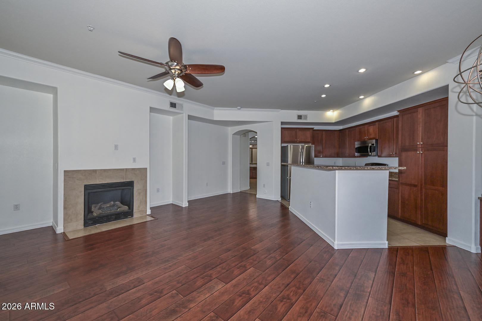 7601 E INDIAN BEND Road 2032