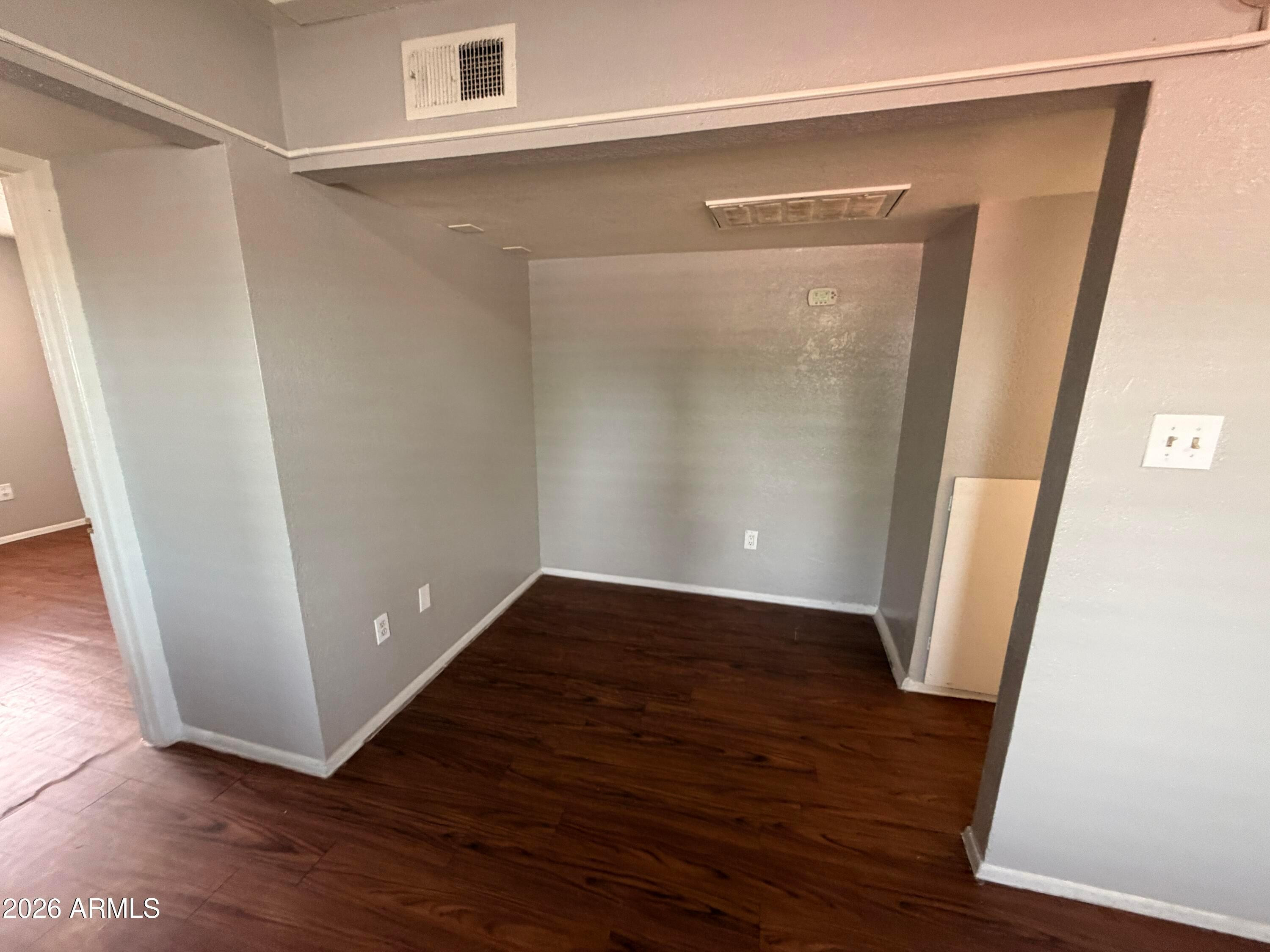 6802 W Glendale Avenue Unit 21