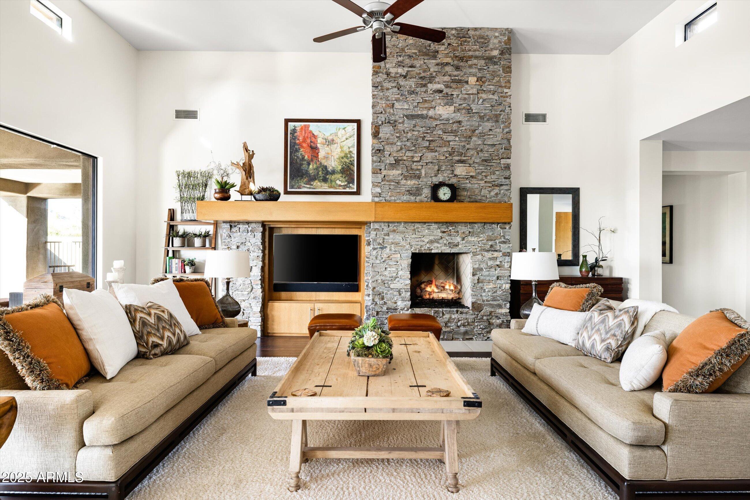 9894 E MIRAMONTE Drive