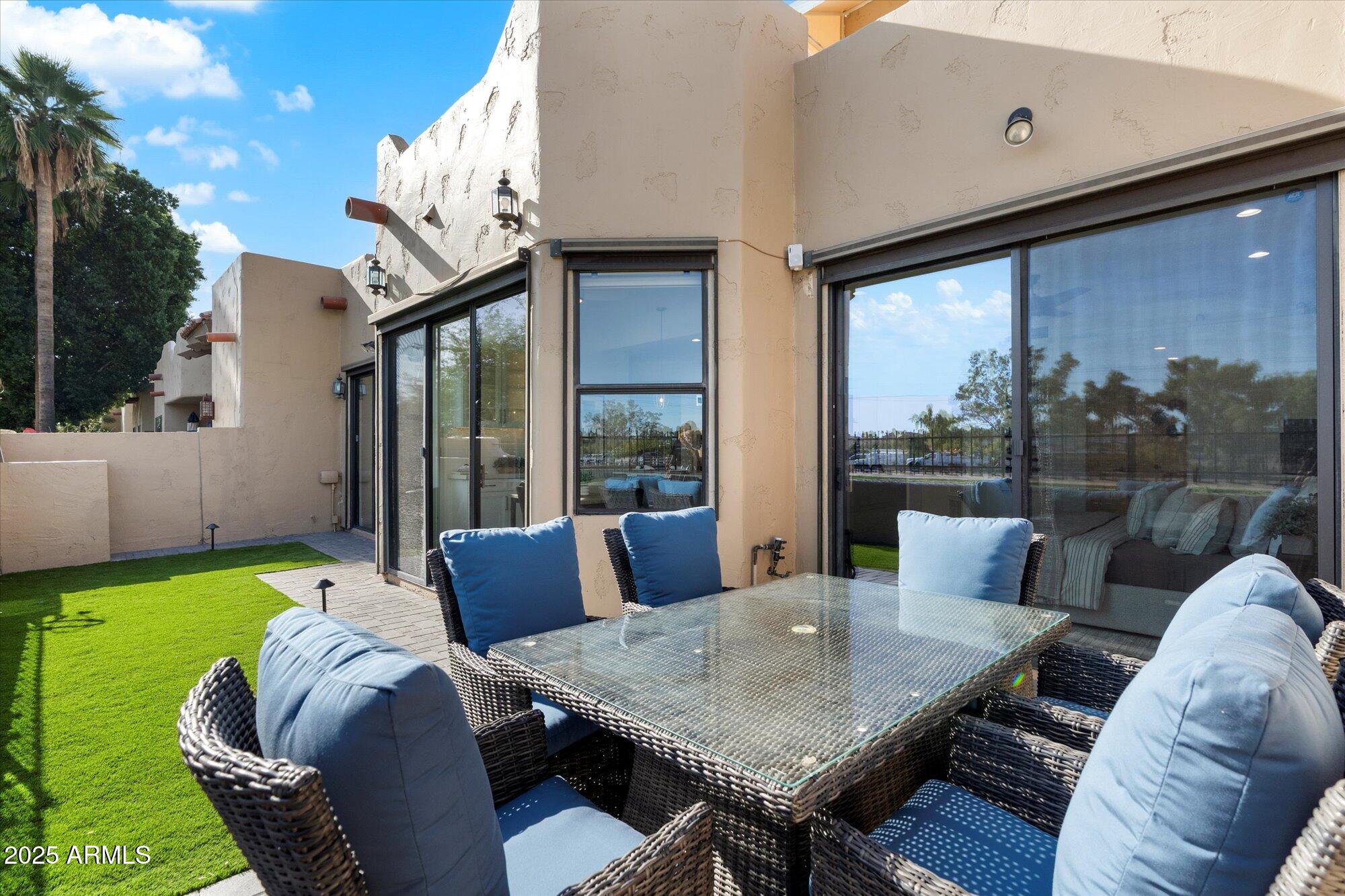 Scottsdale, Arizona, 85250, United States, 4 Bedrooms Bedrooms, ,3 BathroomsBathrooms,Residential,Active,2007185