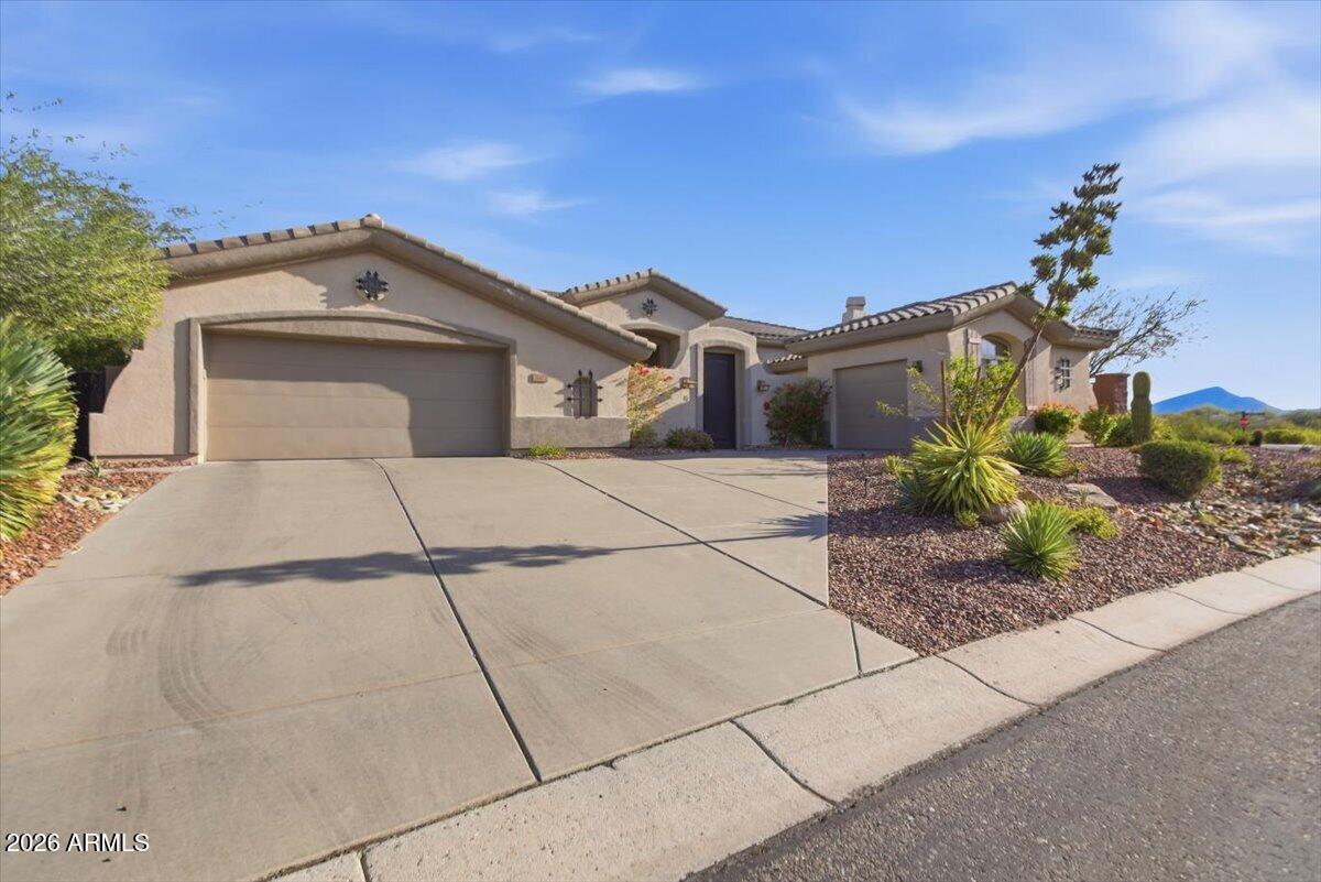 ANTHEM COUNTRY CLUB UNIT 17 PINION HILLS - Residential