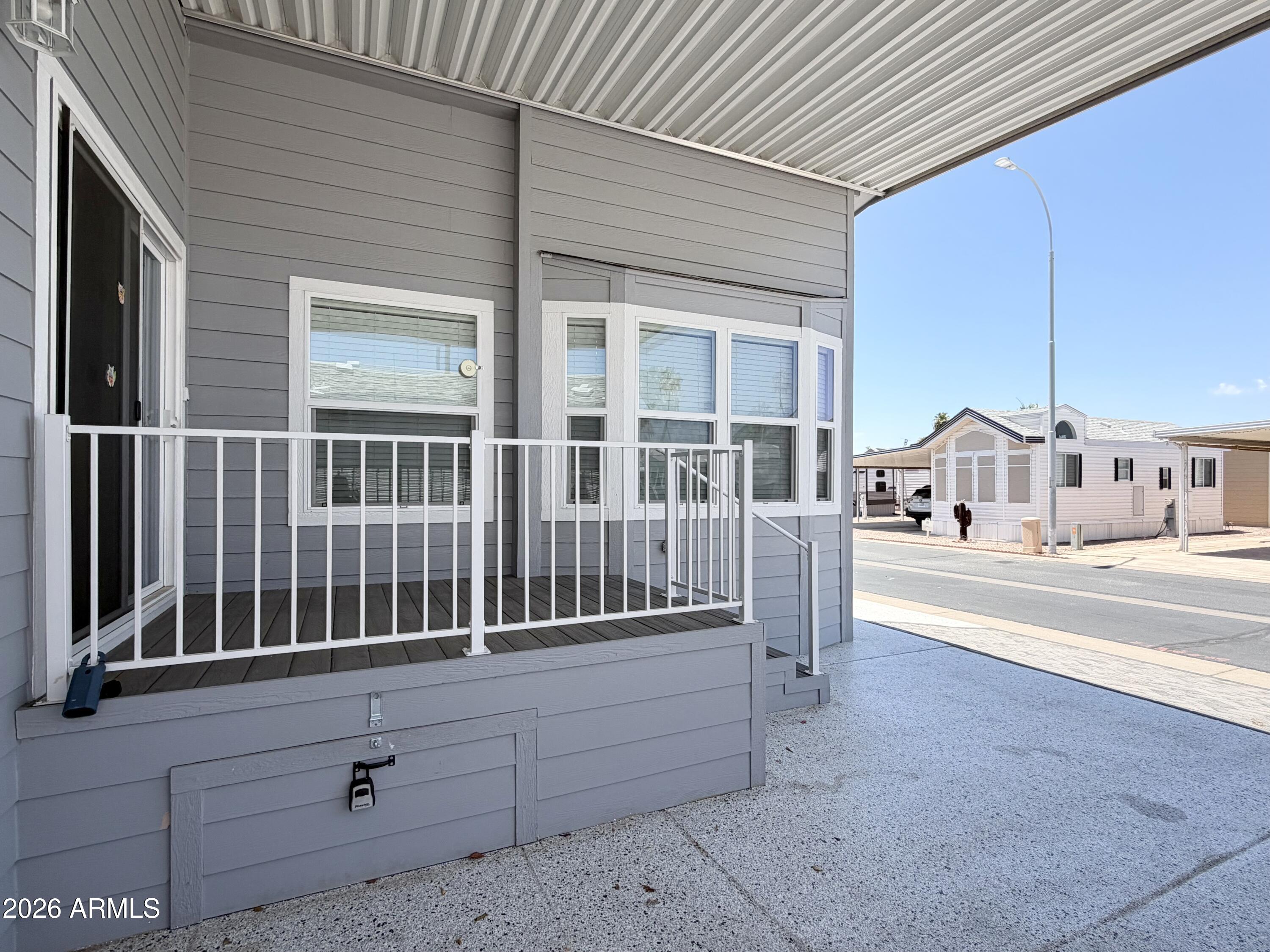 111 S GREENFIELD Road 753