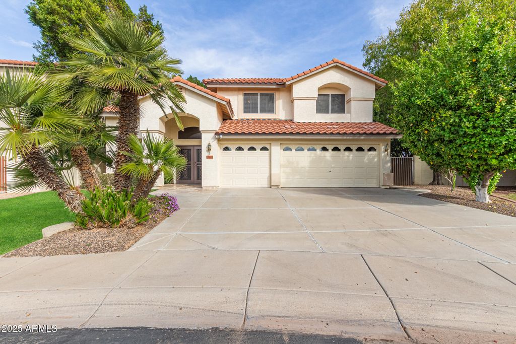 Photo of 12803 N 57th Avenue, Glendale, AZ 85304 (MLS # 6961015)