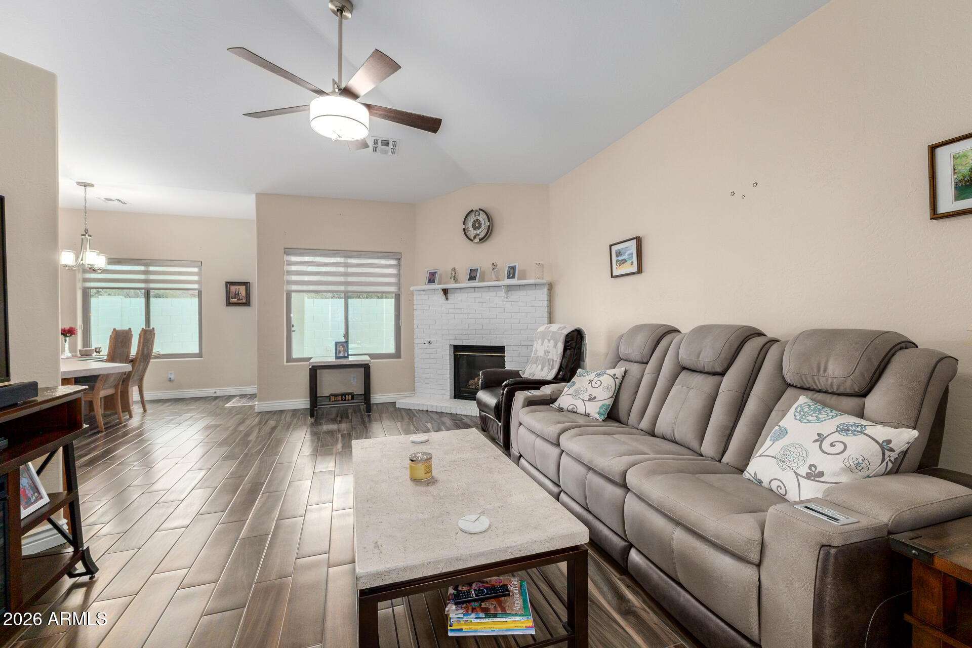 320 S 70TH Street 33