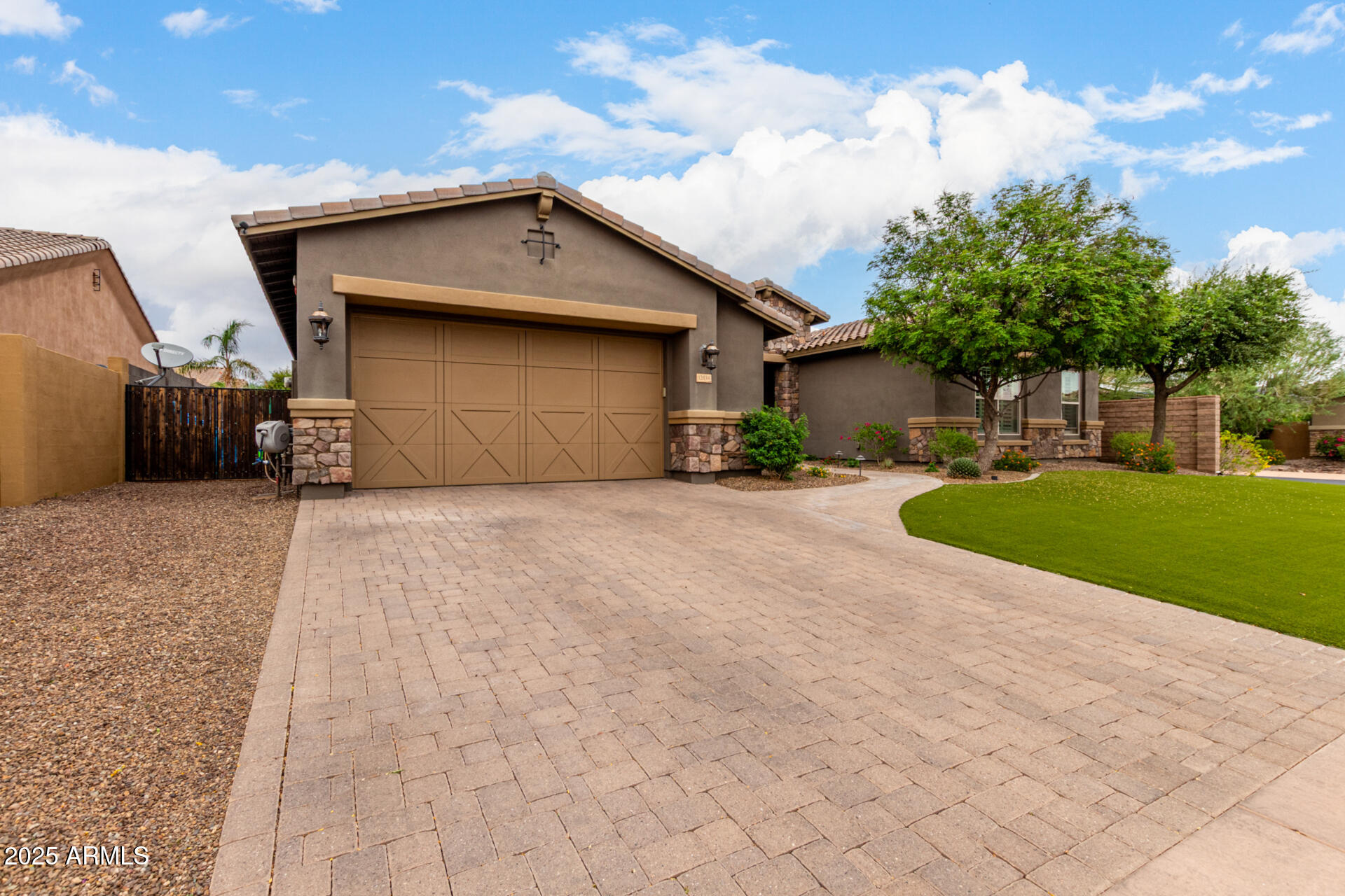 12834 W FOREST PLEASANT Place