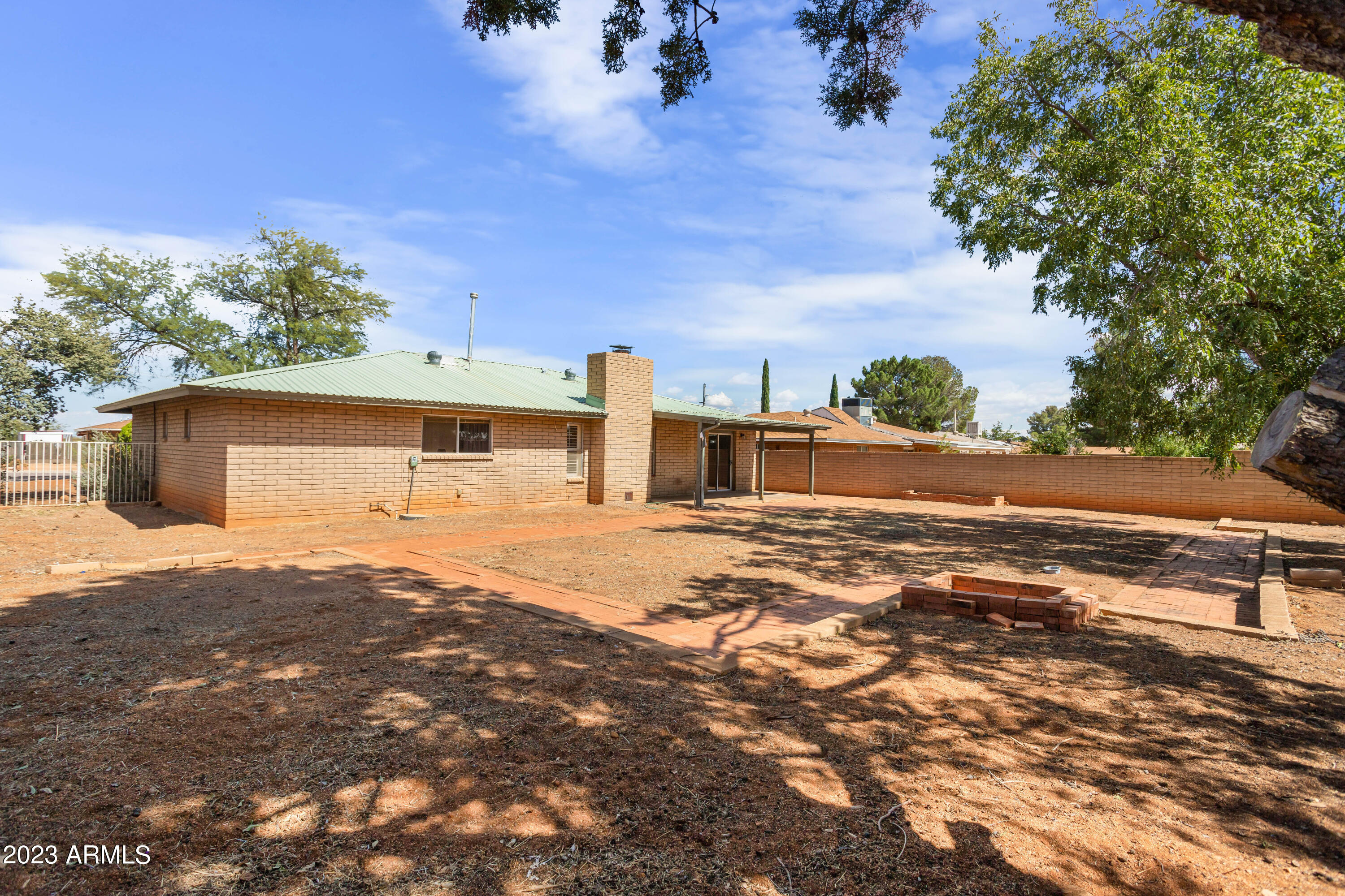 VISTA VILLAGE 5 - Residential