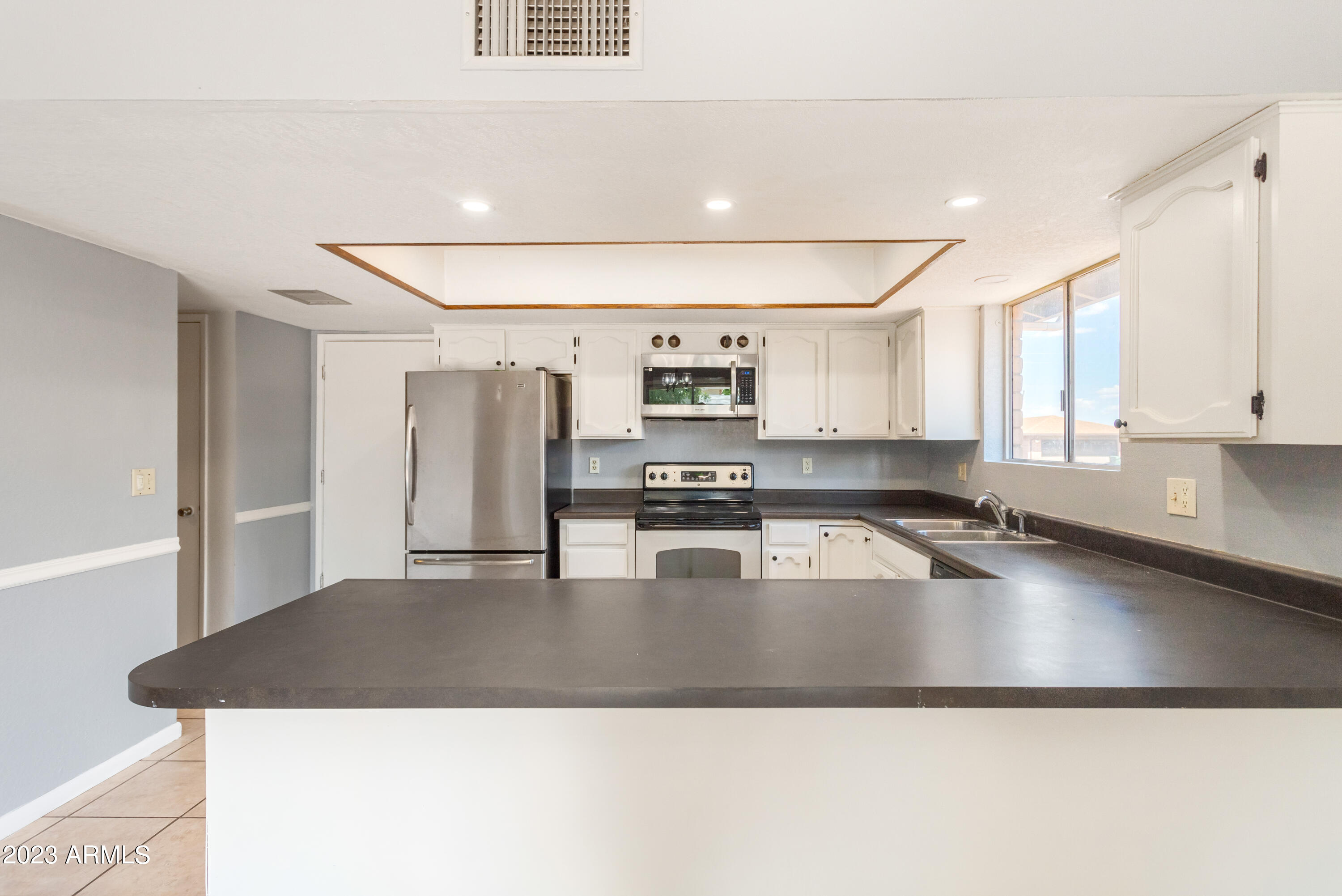 VISTA VILLAGE 5 - Residential