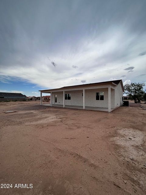 A home in Arizona City