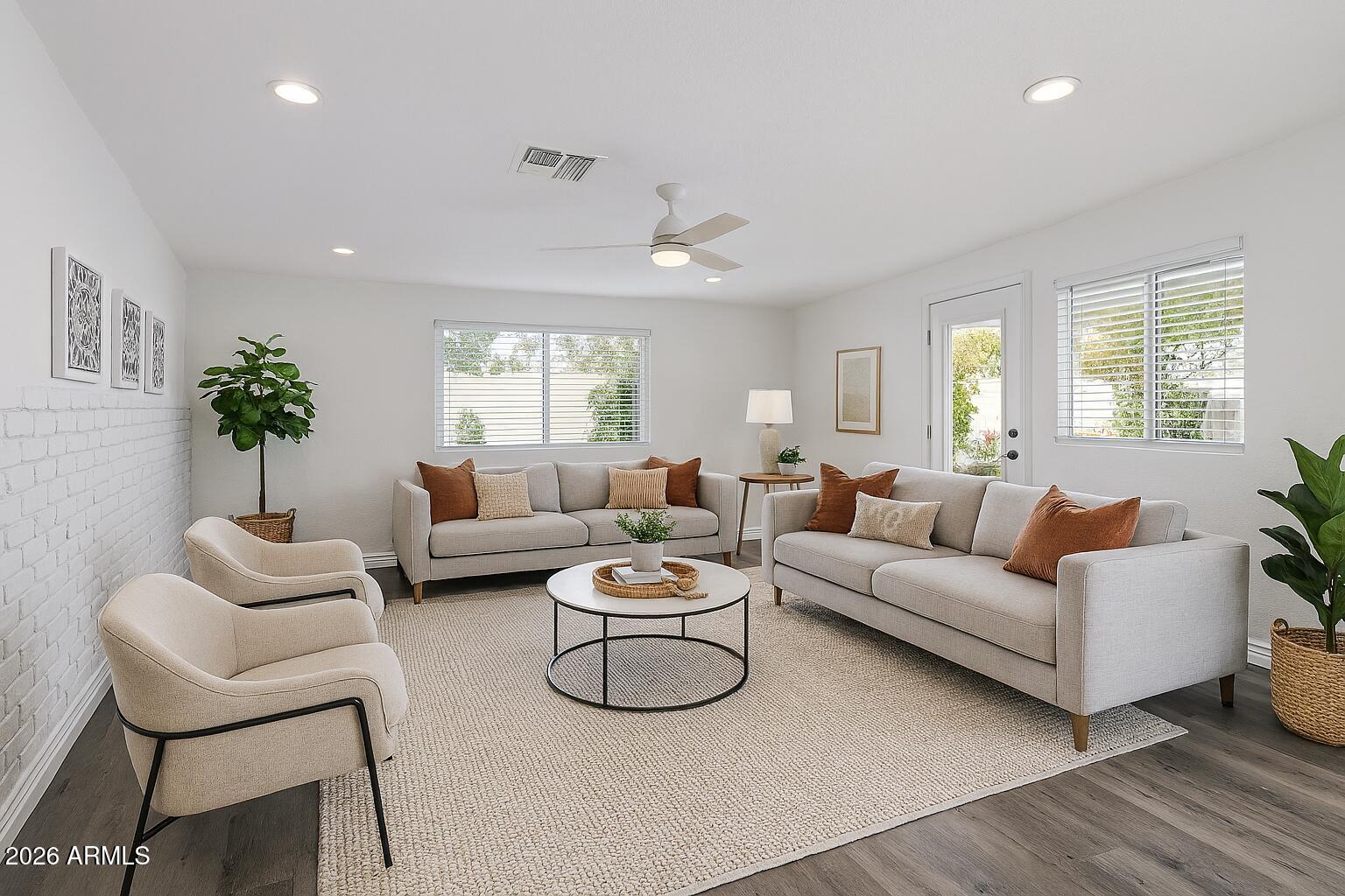 424 E FILLMORE Street