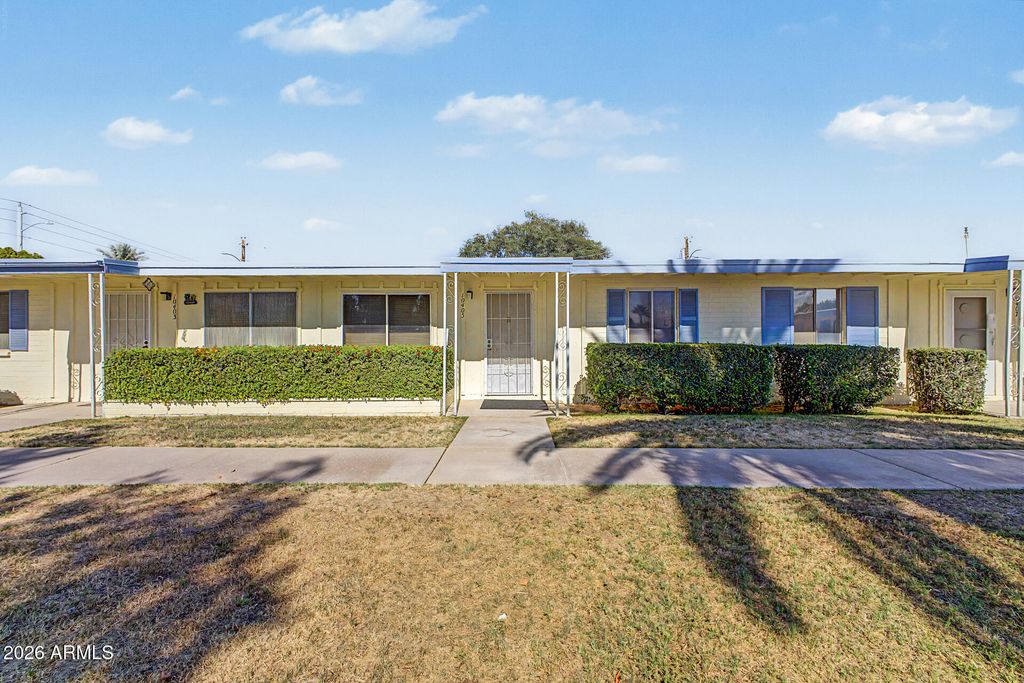 Photo of 10405 W Peoria Avenue, Sun City, AZ 85351 (MLS # 7030534)