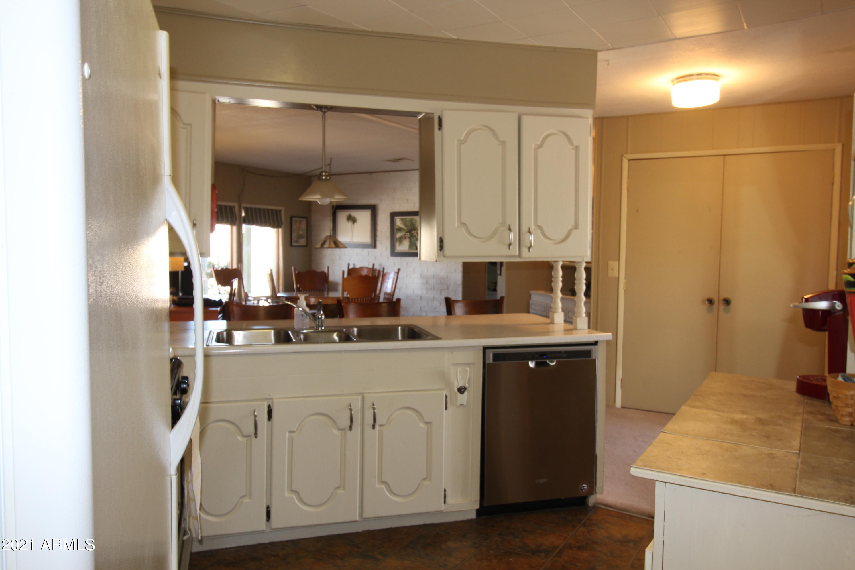 MUSTANG HEIGHTS - Residential