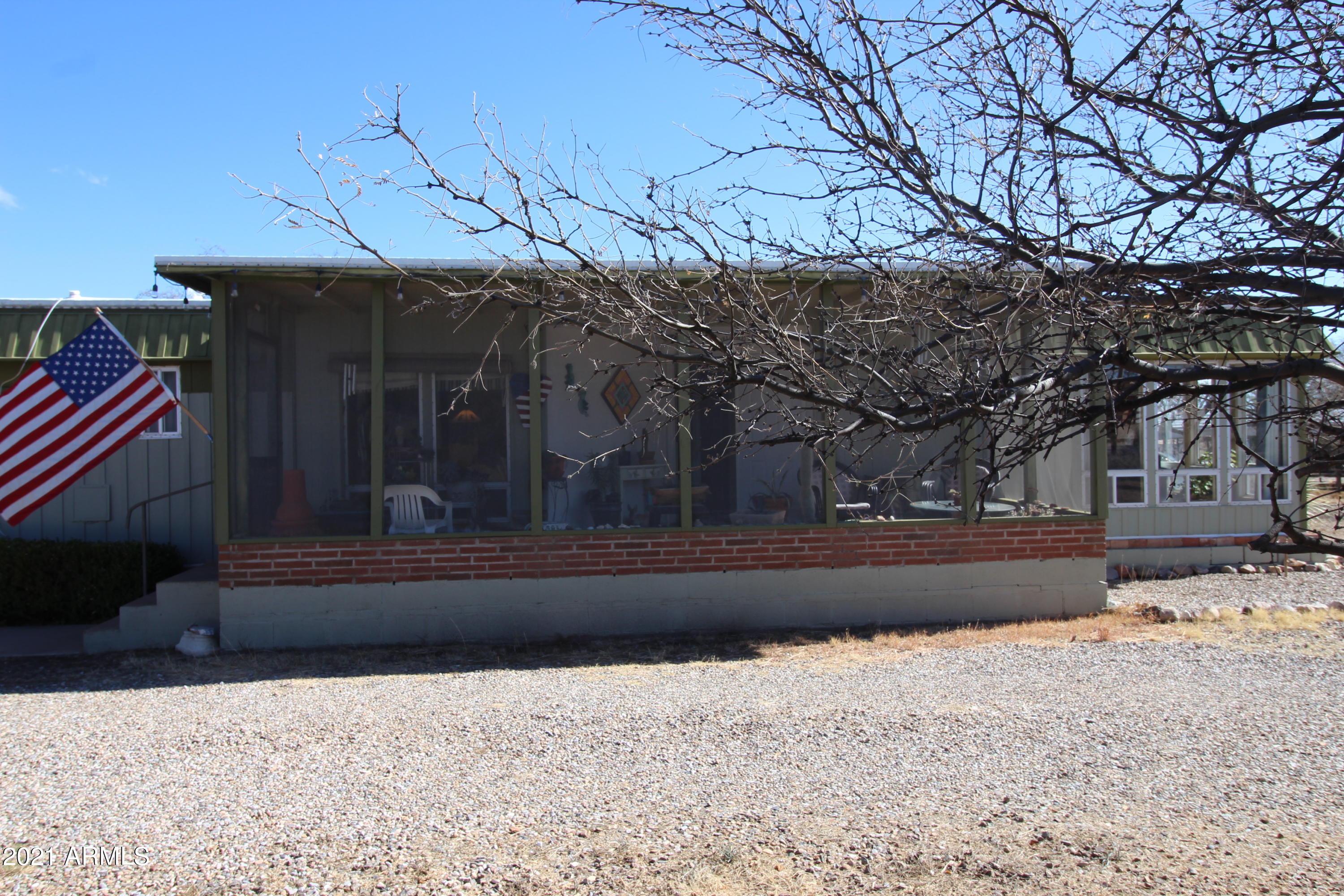 MUSTANG HEIGHTS - Residential