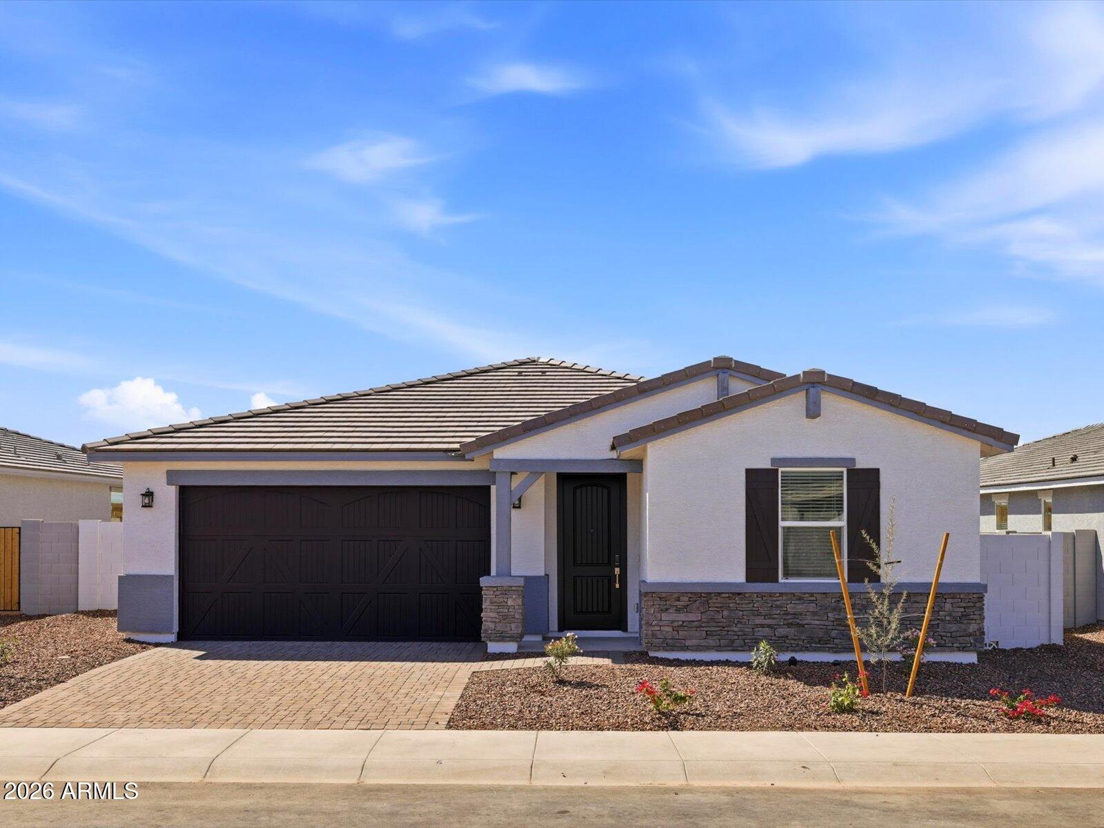 24473 W GROVE Street