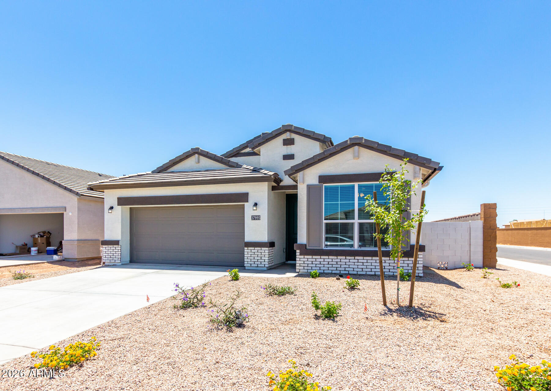 37995 W SAN ILDEFANSO Avenue