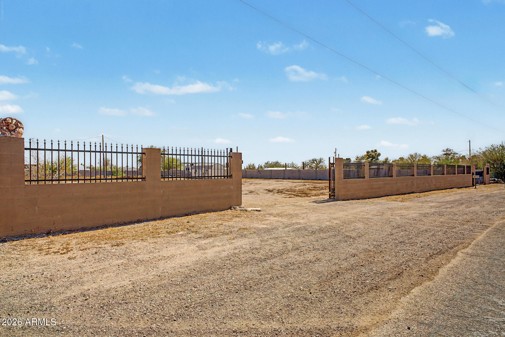 1851 W WINDSONG Street -