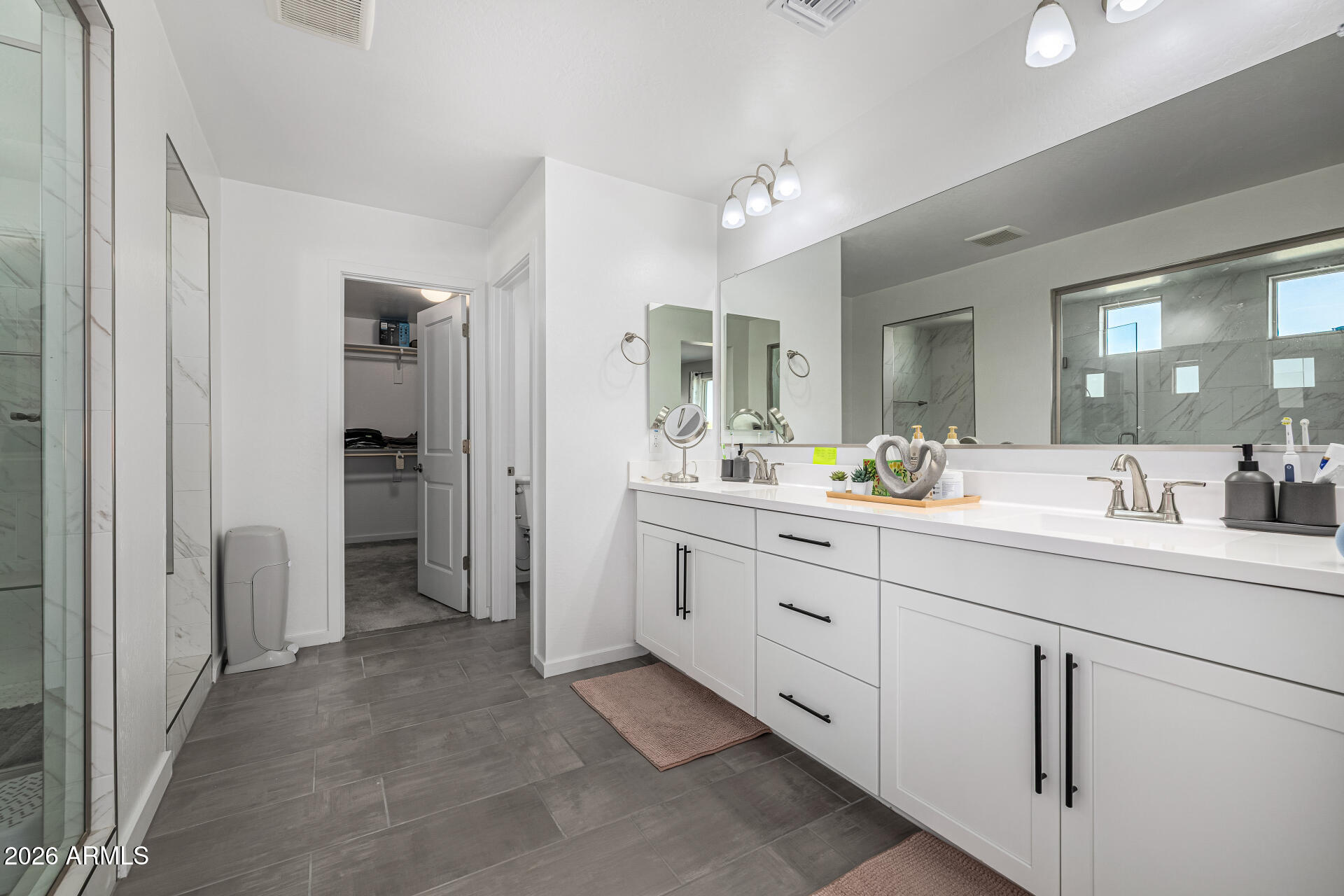 CRESTFIELD MANOR AT ARIZONA FARMS VILLAGE PAR 7 - Residential