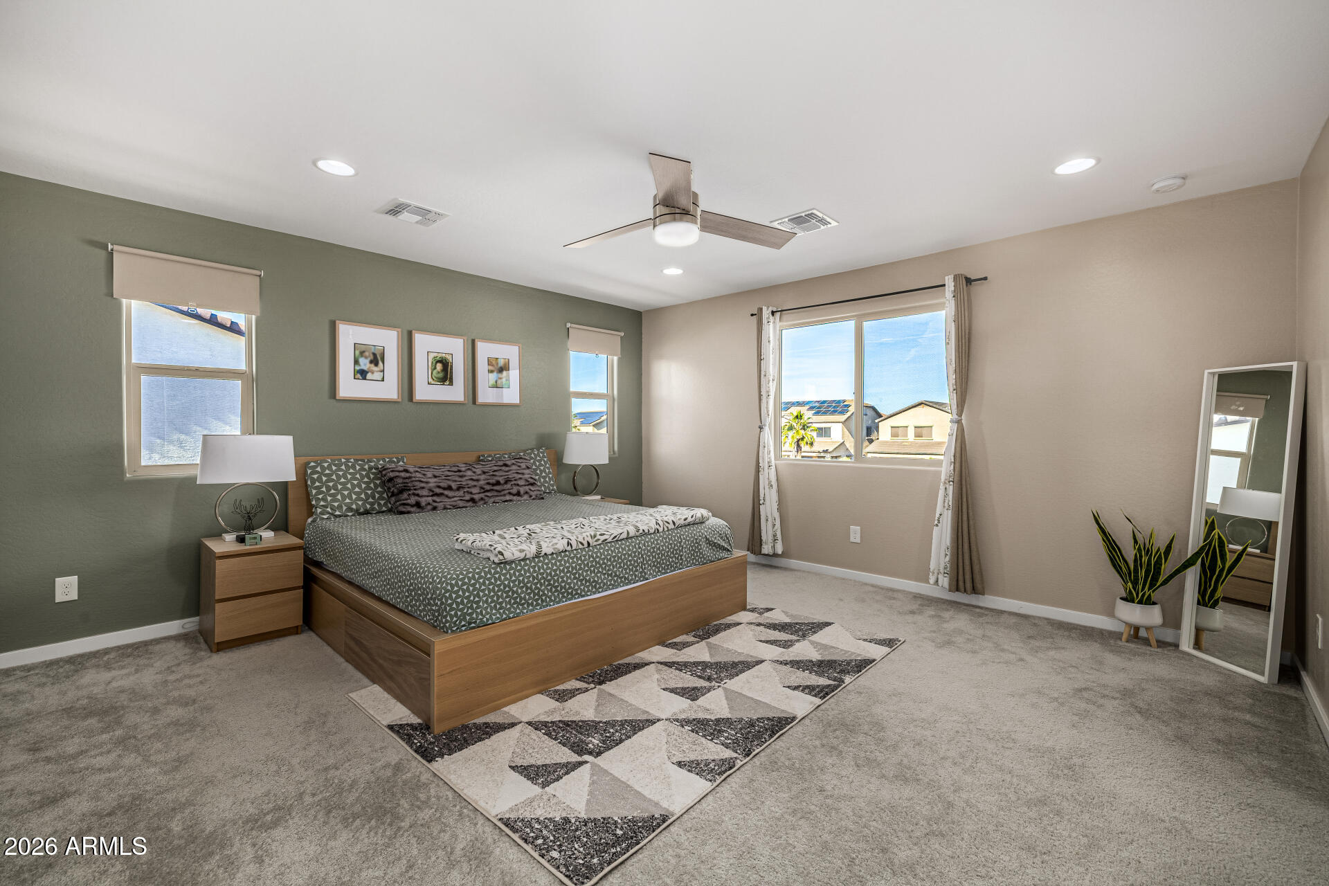 CRESTFIELD MANOR AT ARIZONA FARMS VILLAGE PAR 7 - Residential